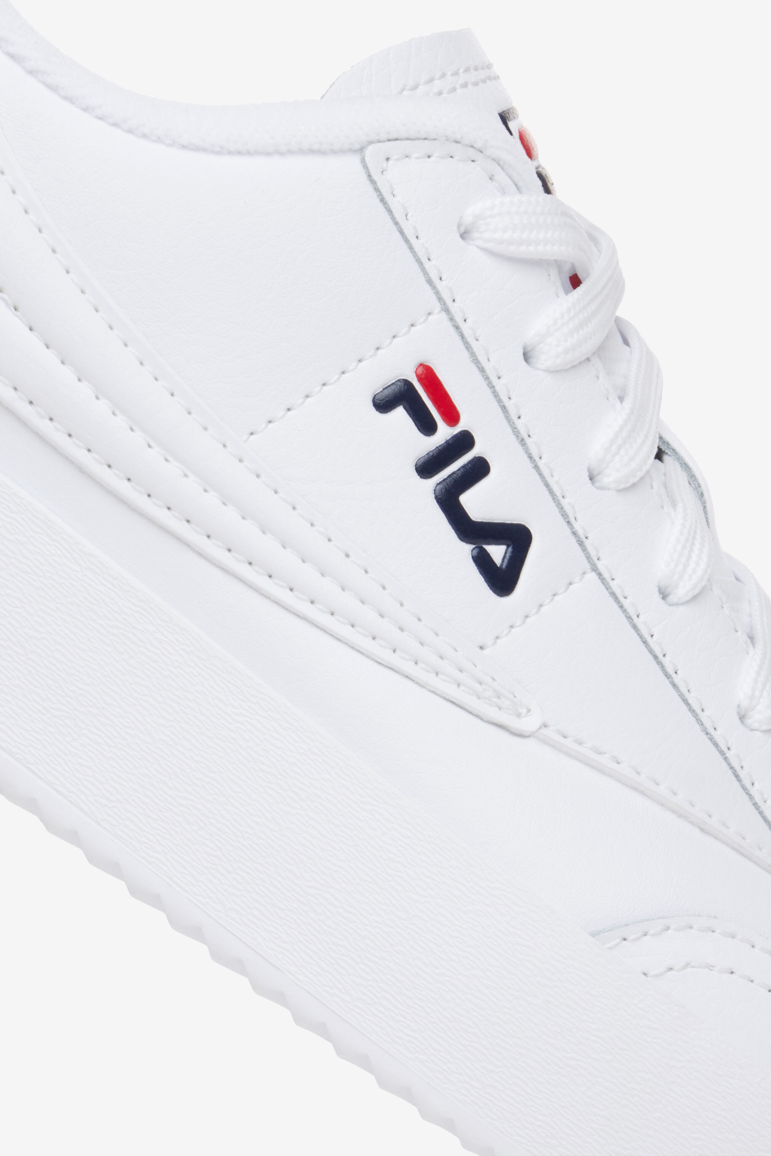 Fila women's tennis shoes sale