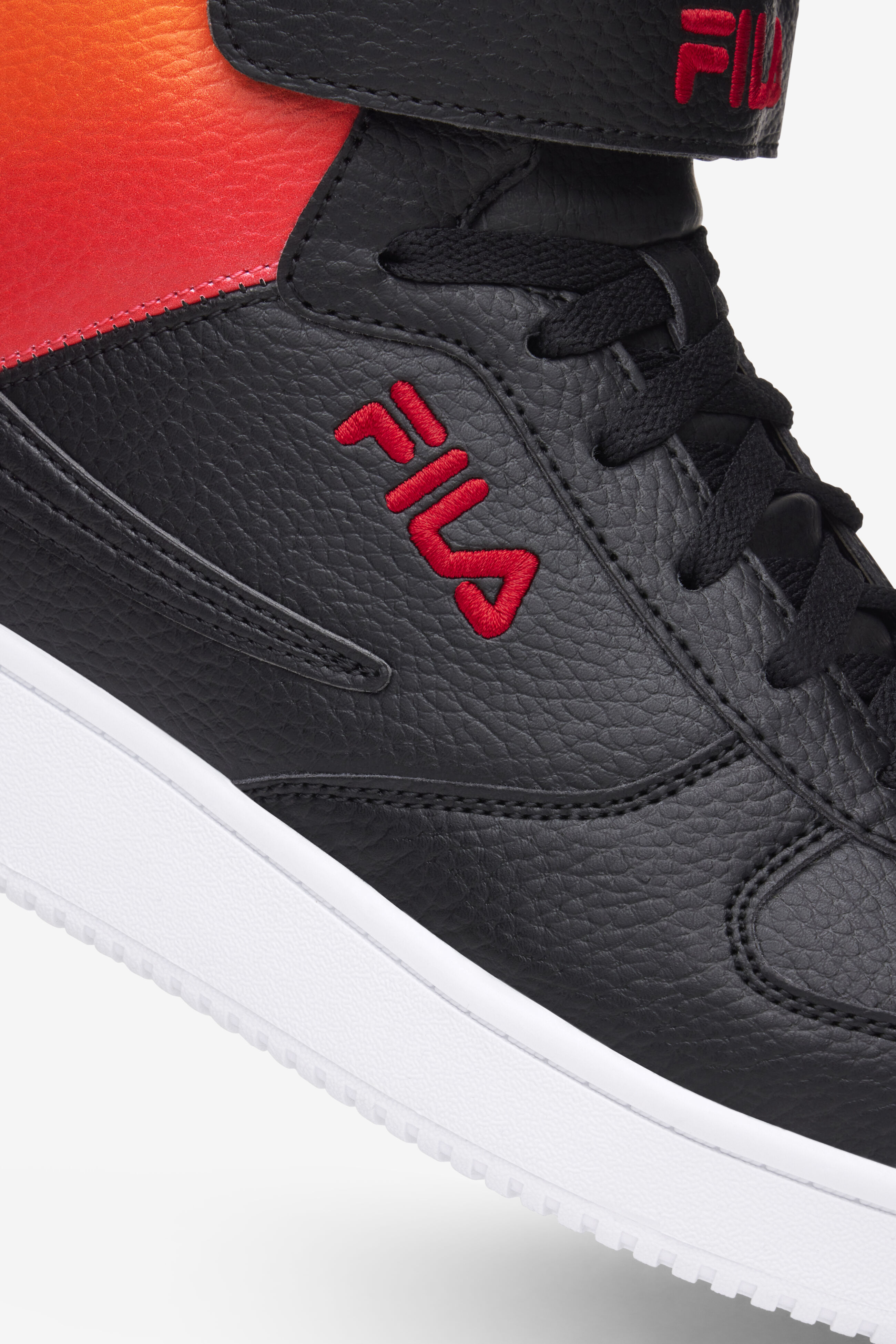 Men s A high Fade Sneakers Lifestyle Fila