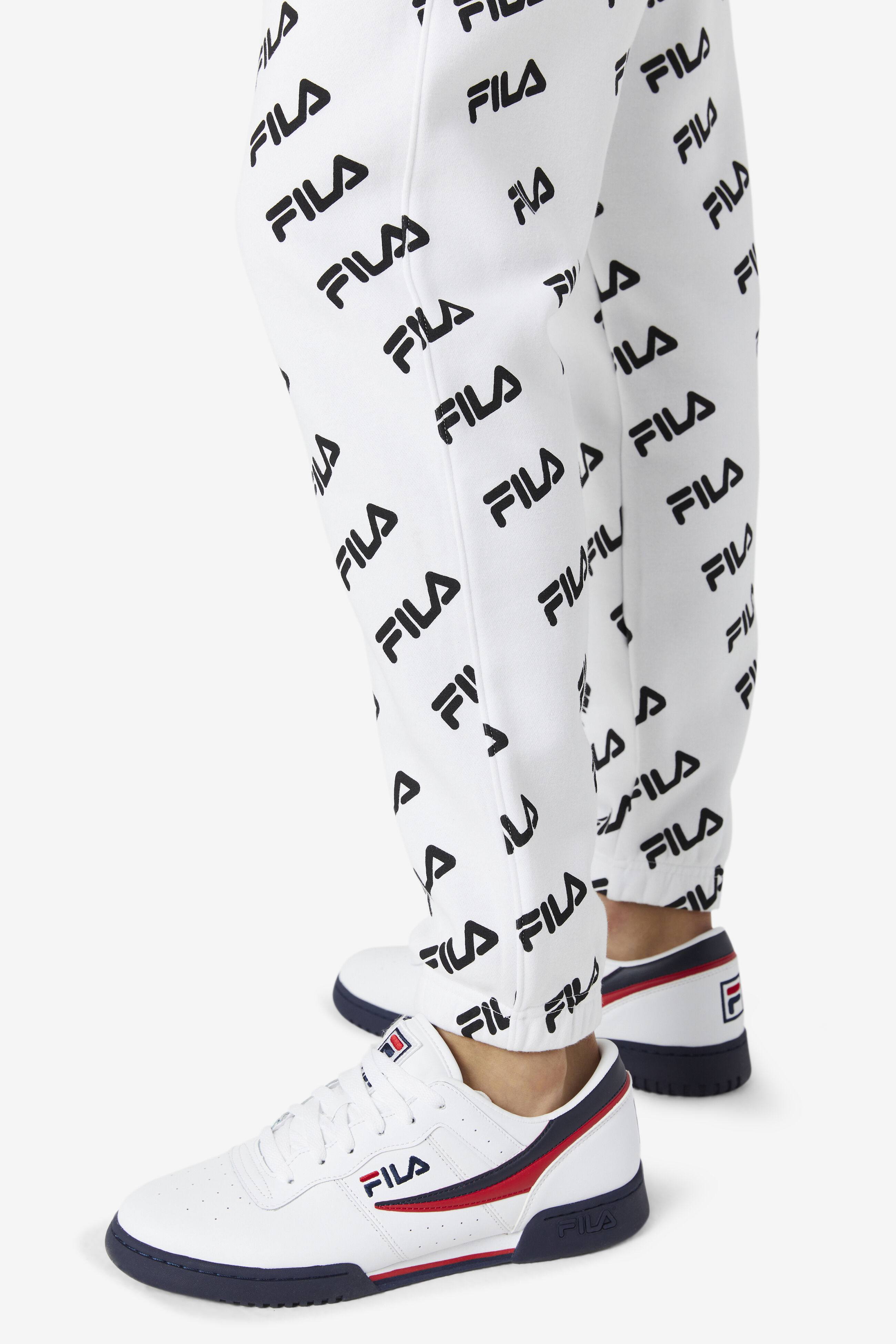 White best sale fila joggers
