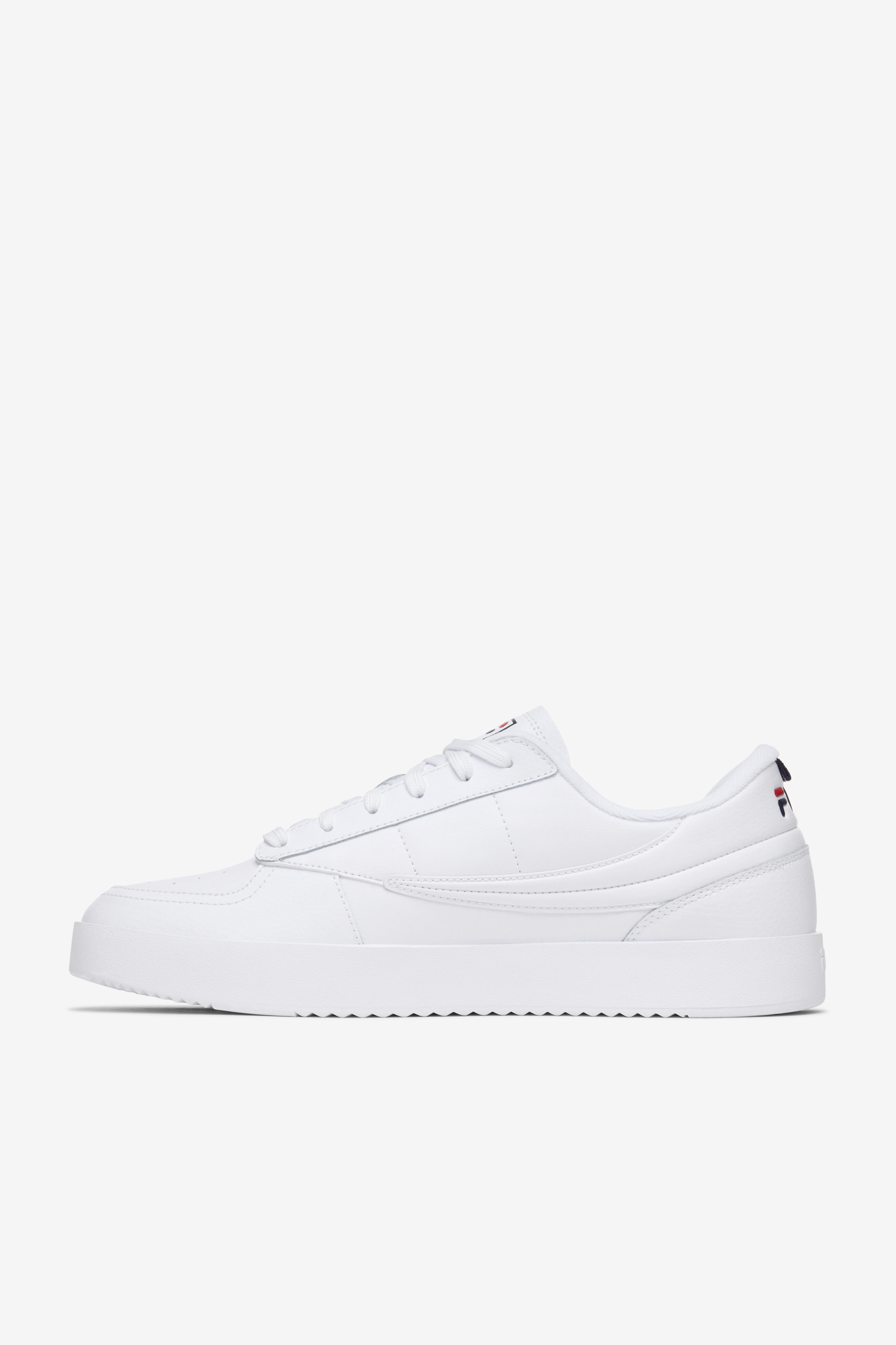 Fila classic tennis shoes store