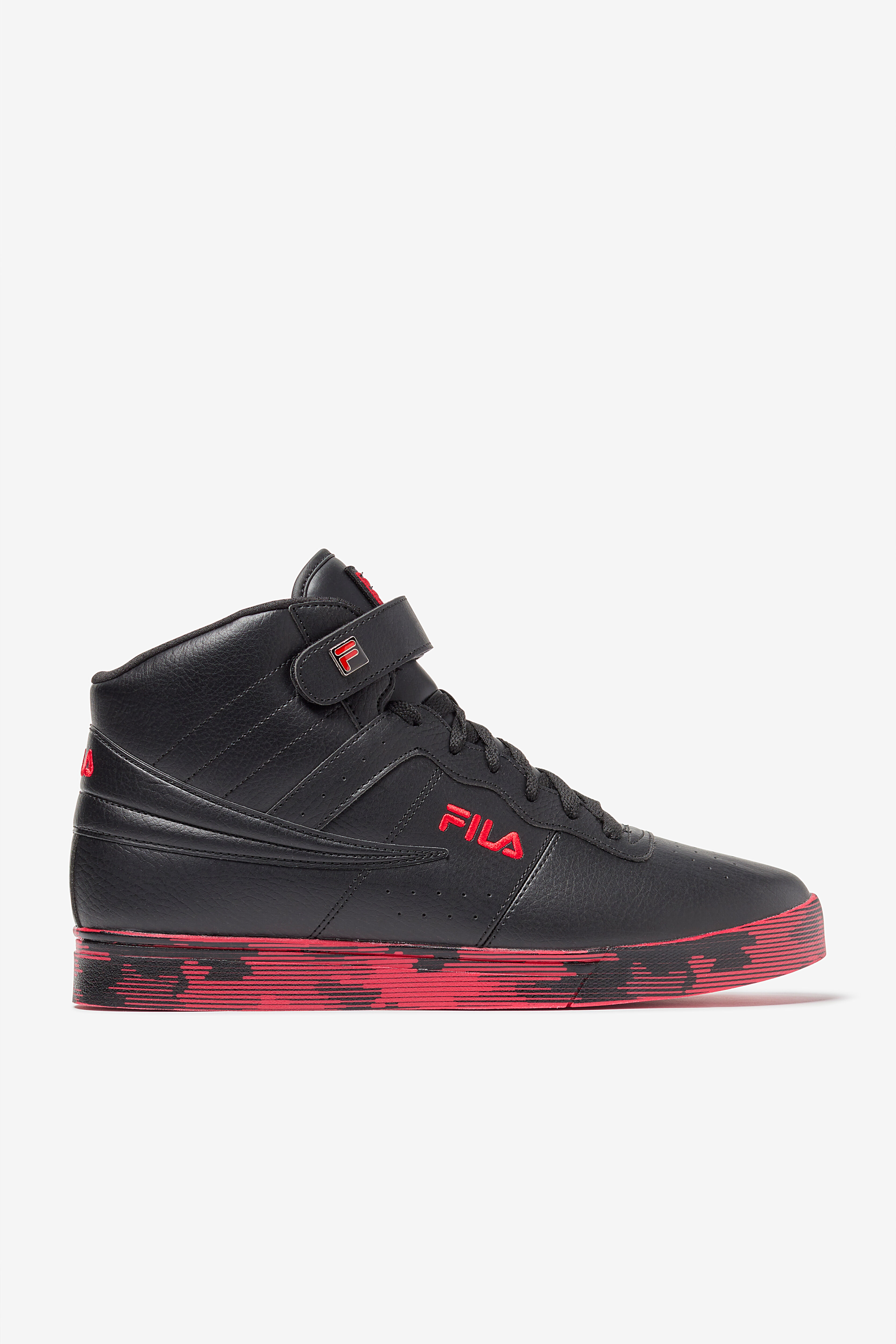 Men s Vulc 13 Camo Clothing Fila