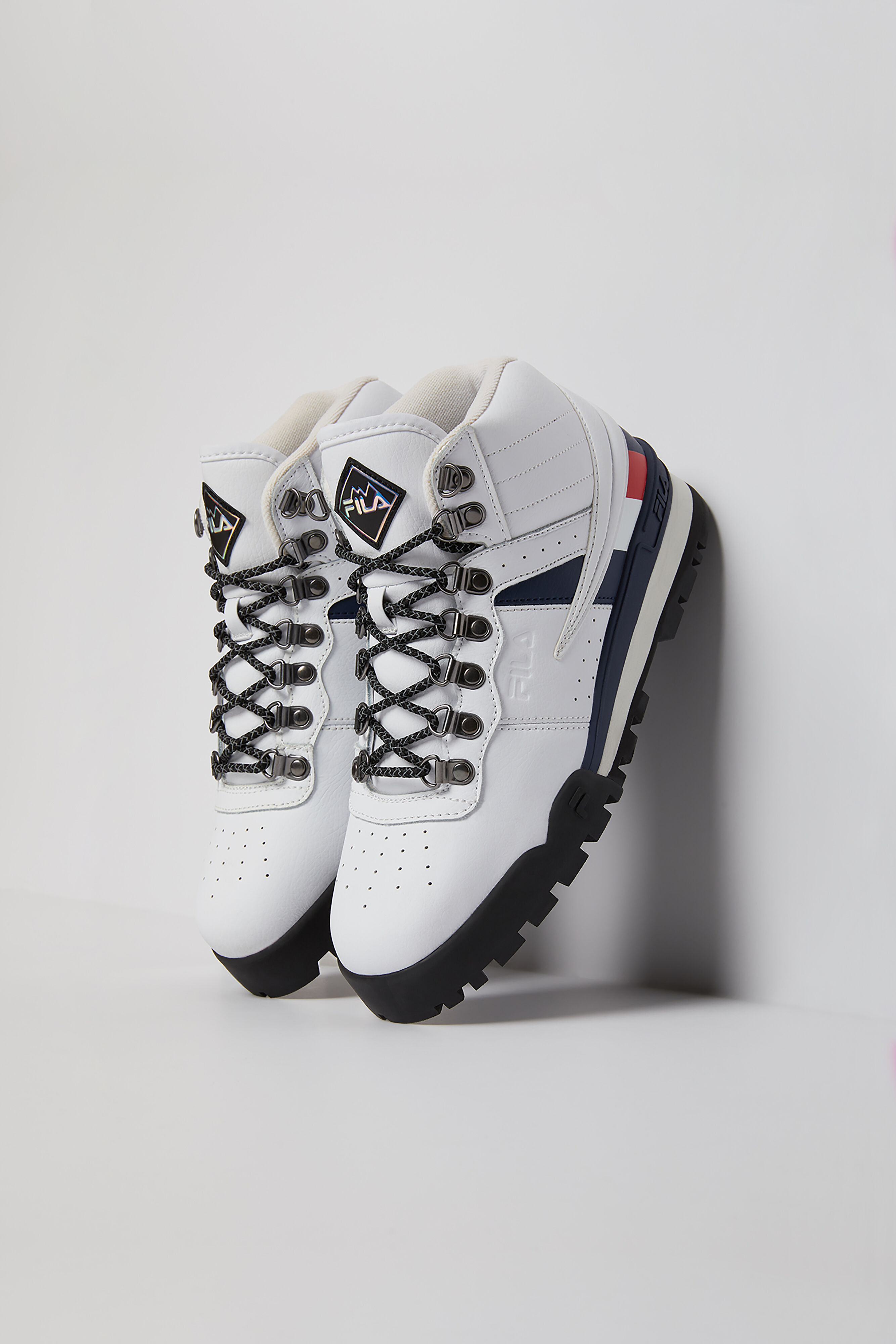 Fila hot sale hiker mid