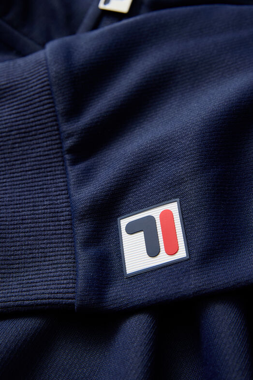 ESSENTIALS LONG SLEEVE 1/4 ZIP