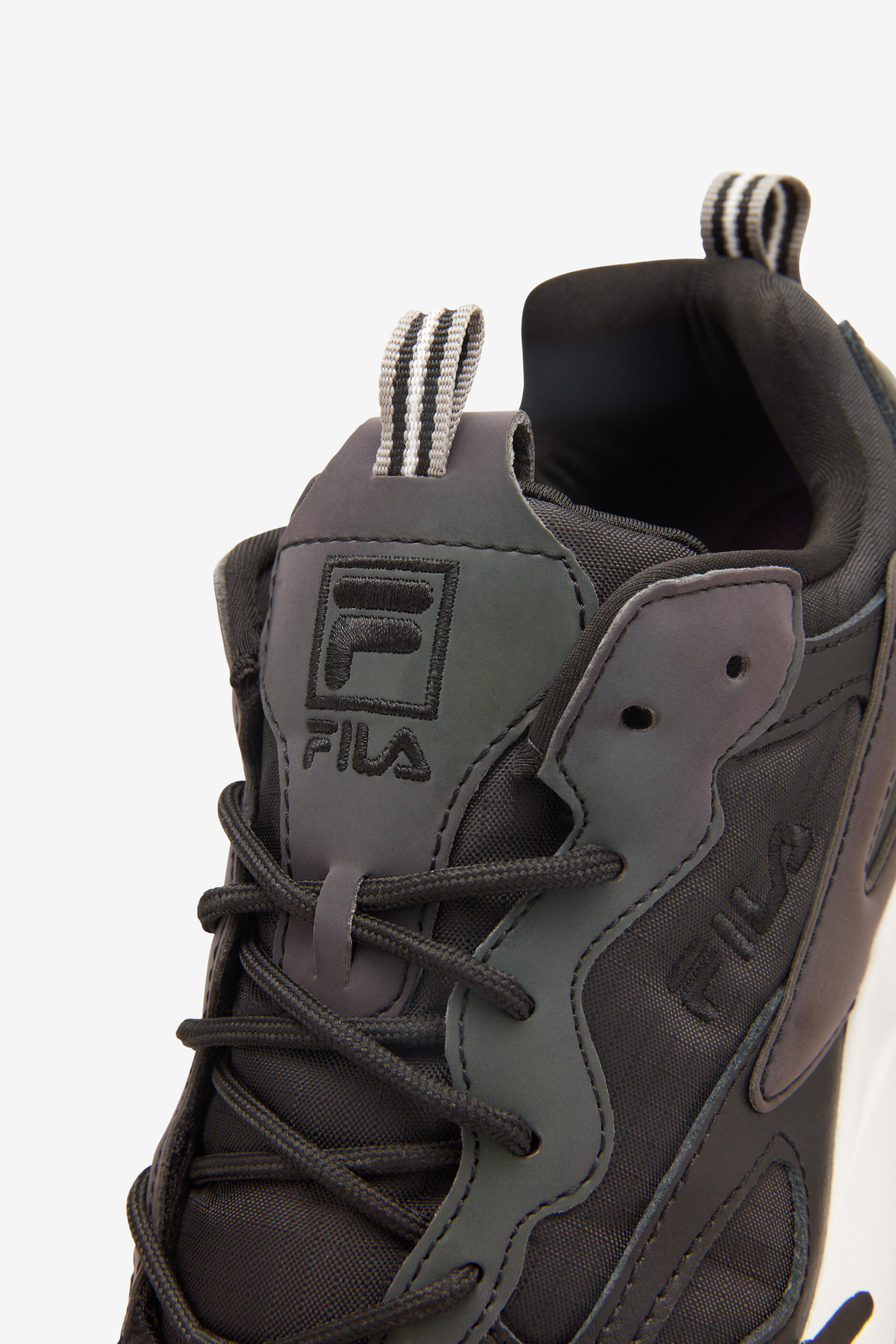 RAY TRACER FILA