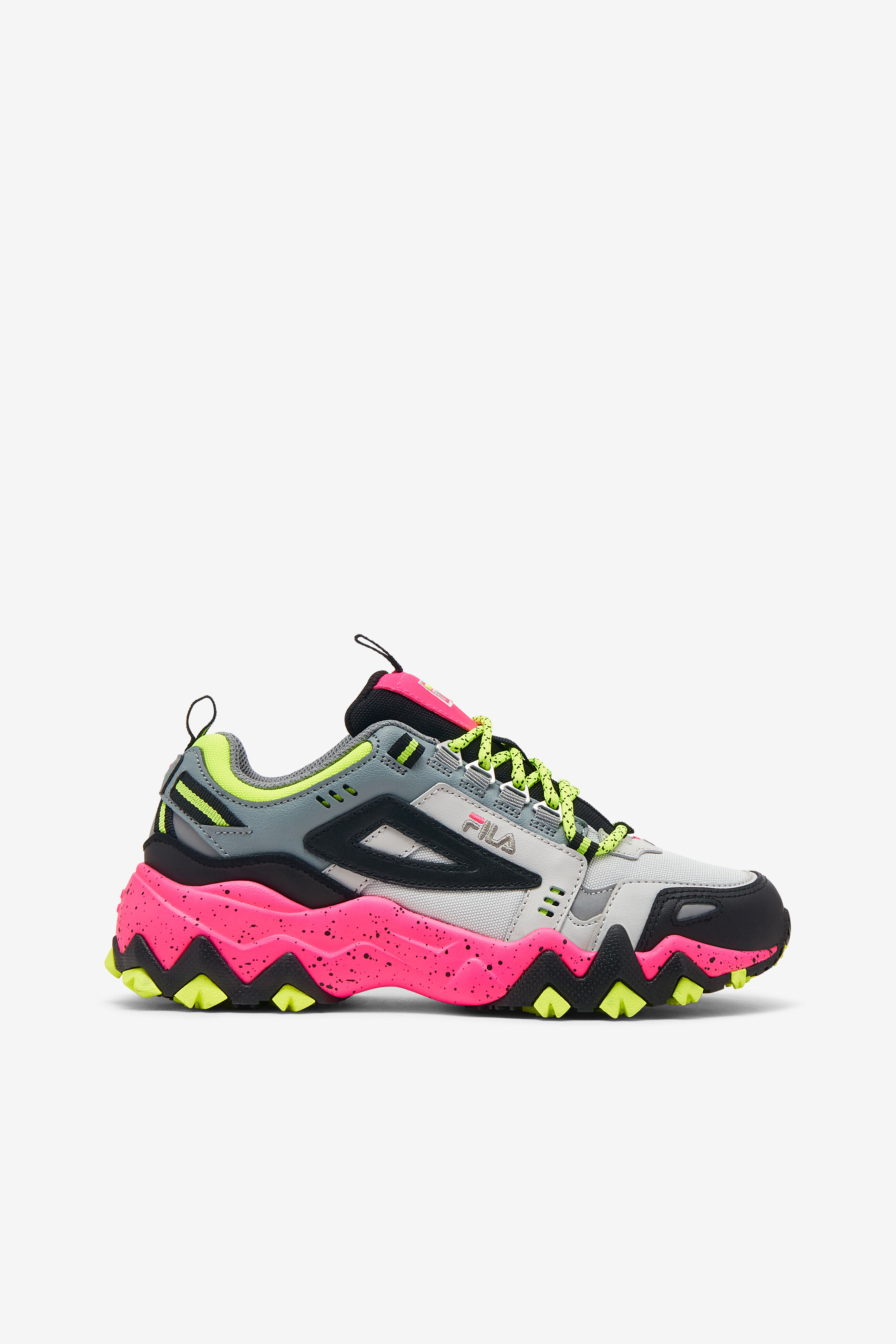 Oakmont TR Women s Hiking Sneakers FILA