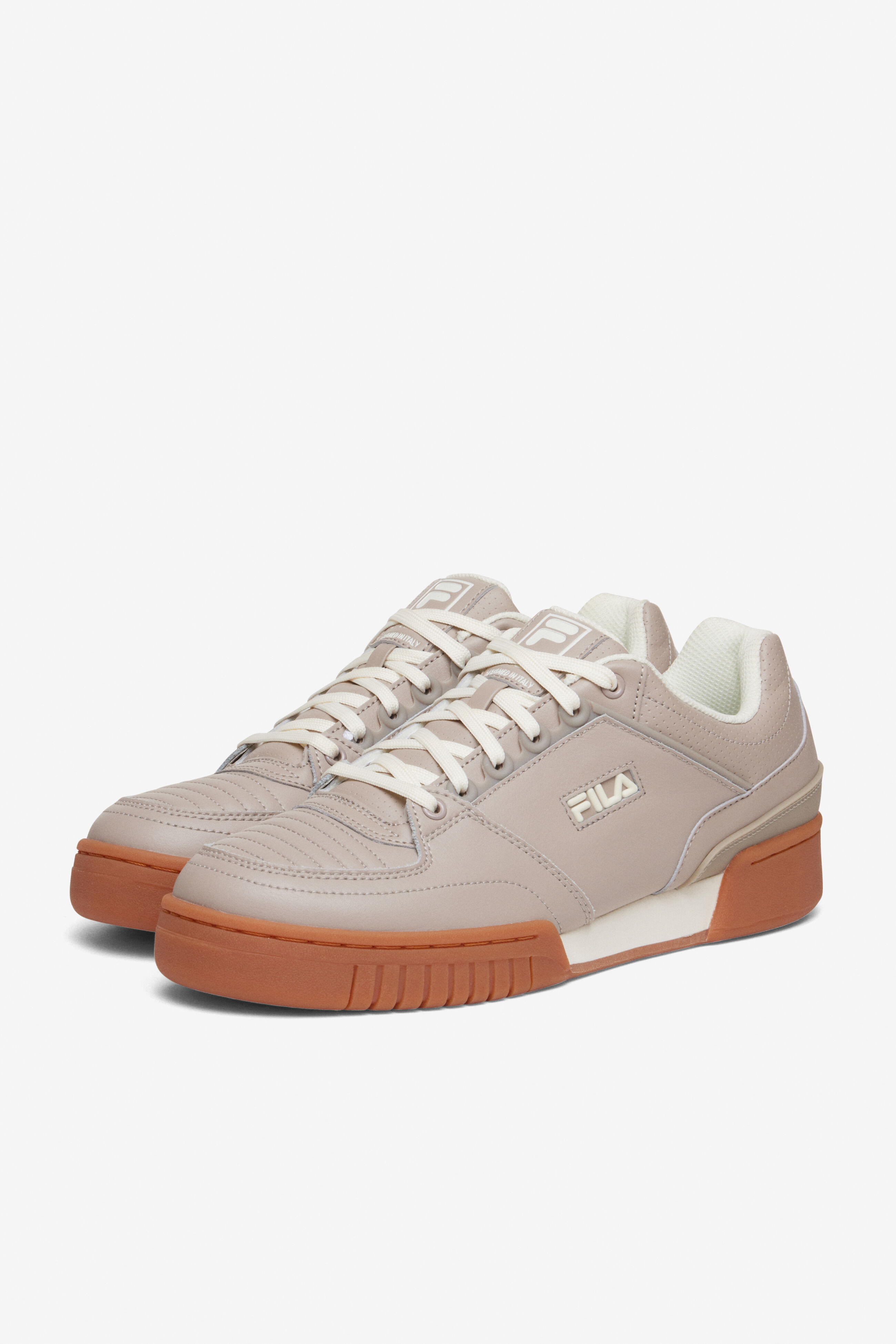 Sepatu fila sneakers hotsell