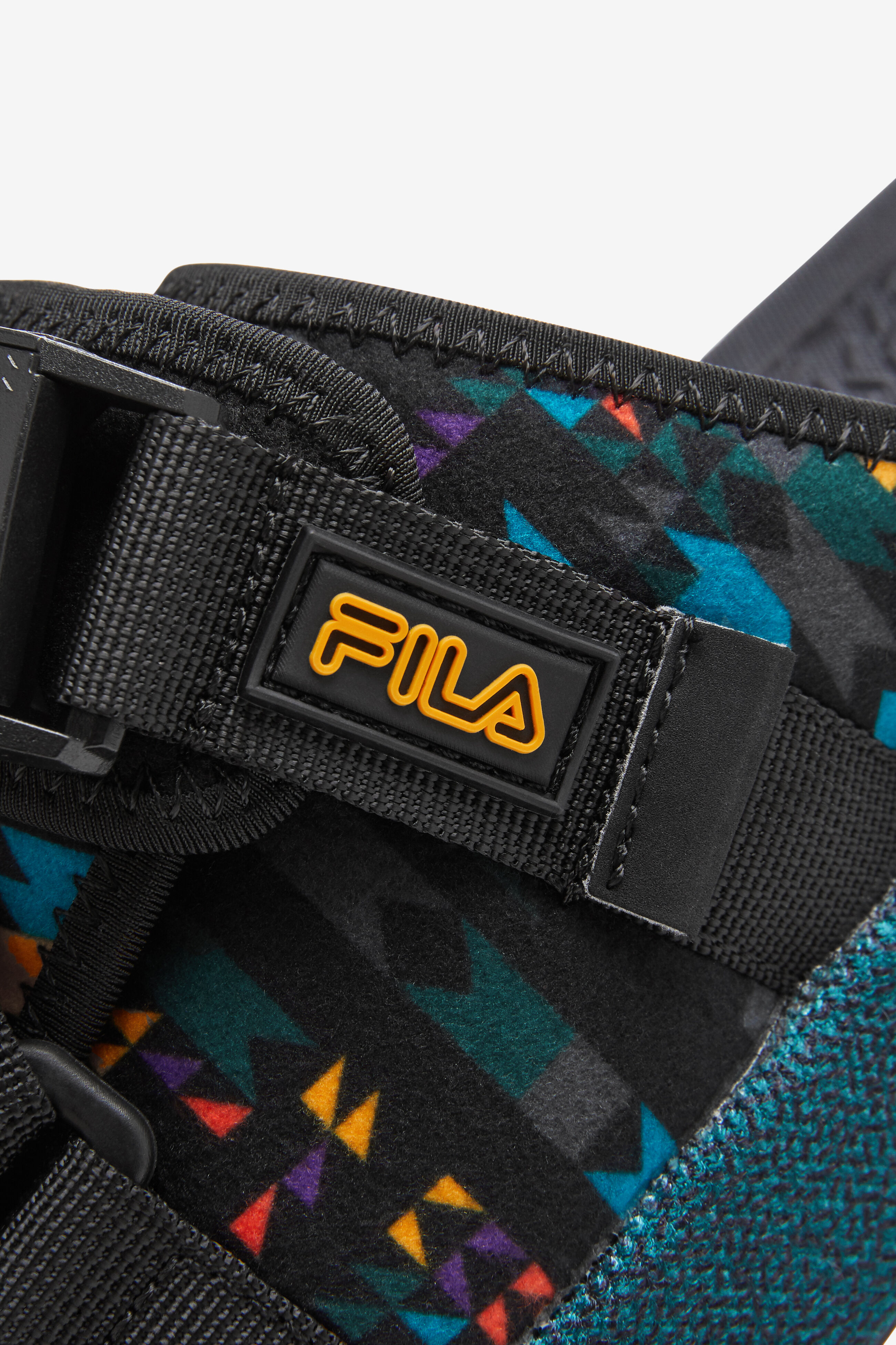 Atlas Men s Buckle Slides Fila