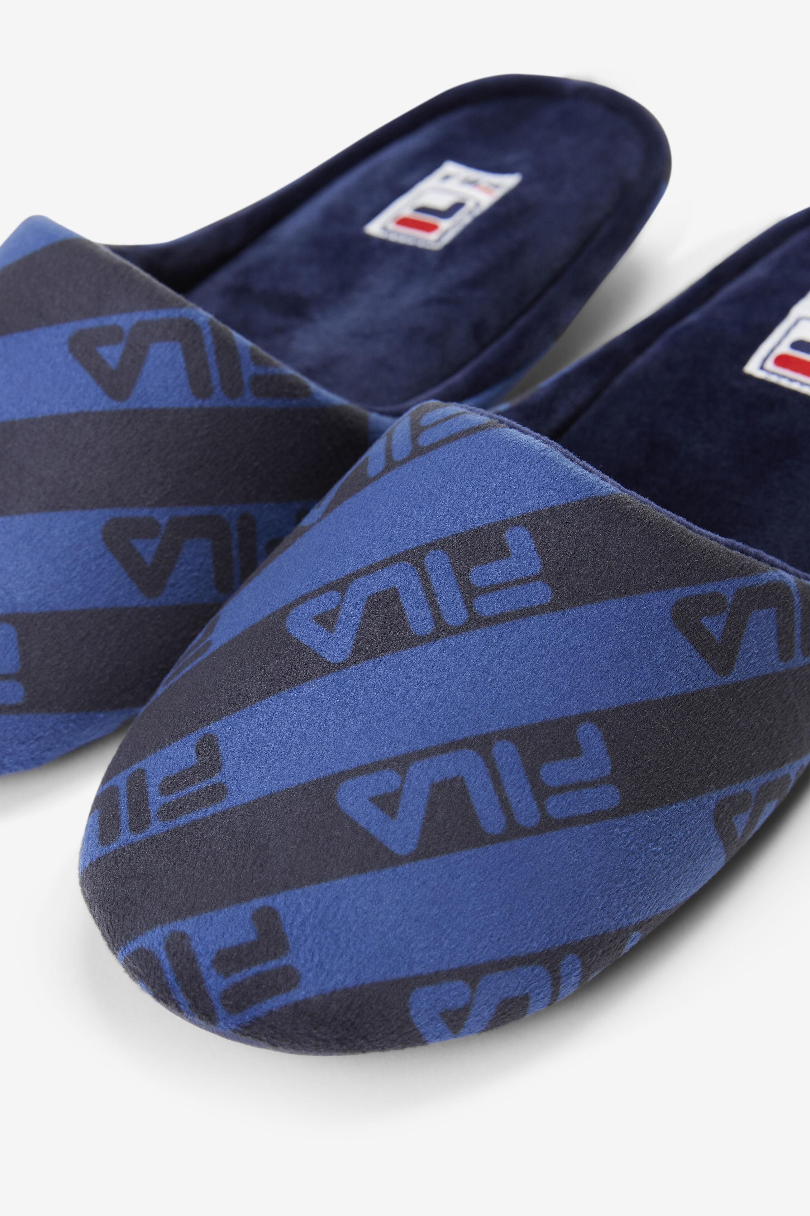 Top more than 150 fila slippers blue best