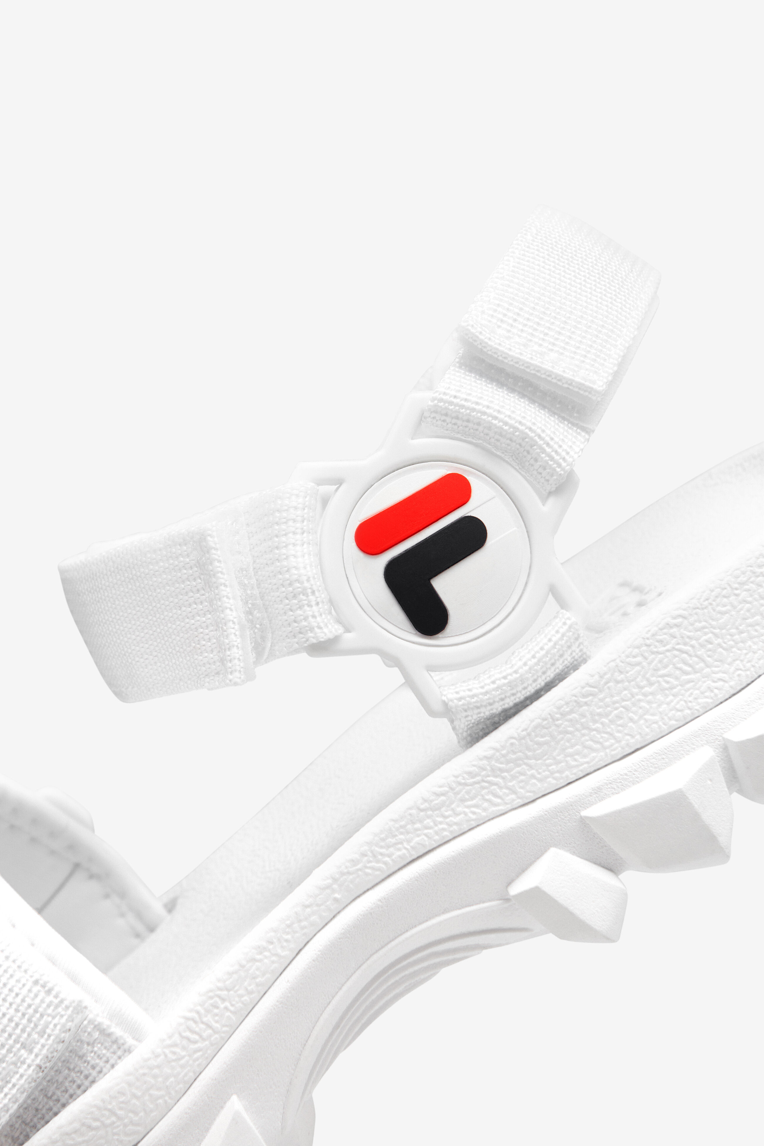 Women s Yak Sandal Shoes Fila