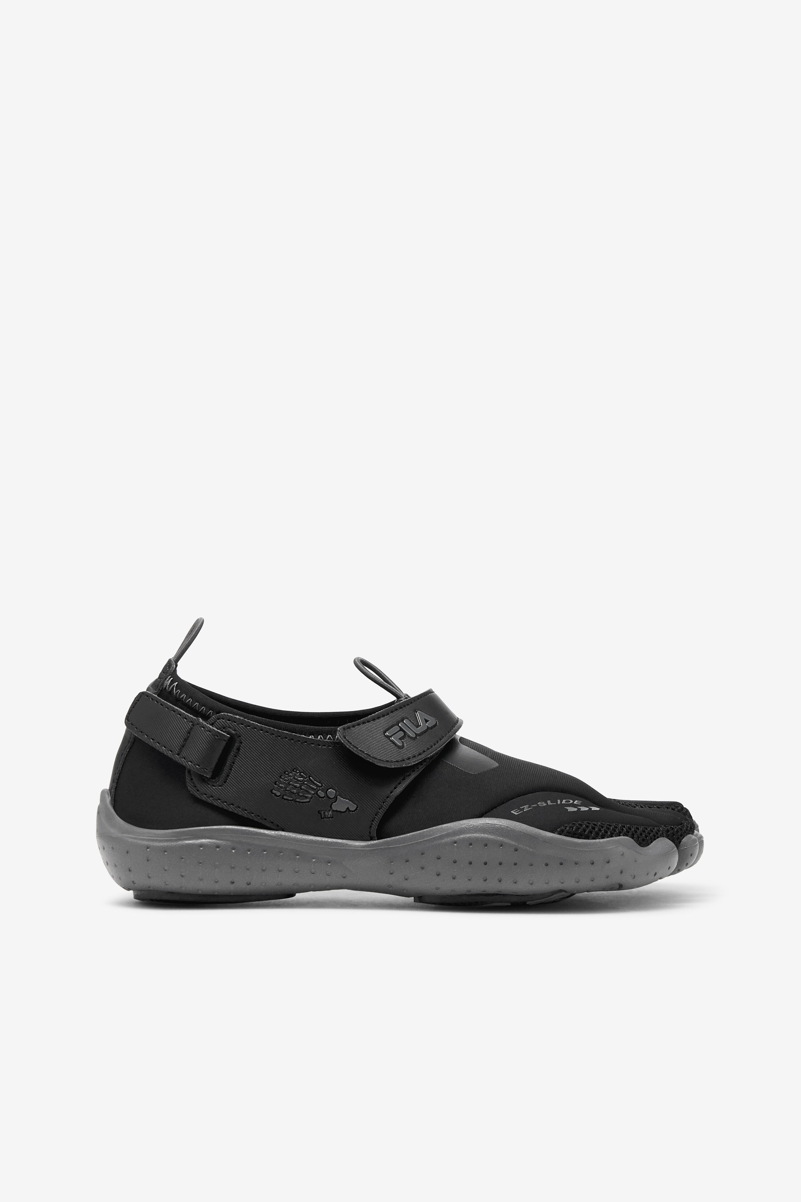Fila skele top toes water shoes