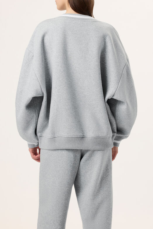 HAILEY BIEBER V-NECK PULLOVER
