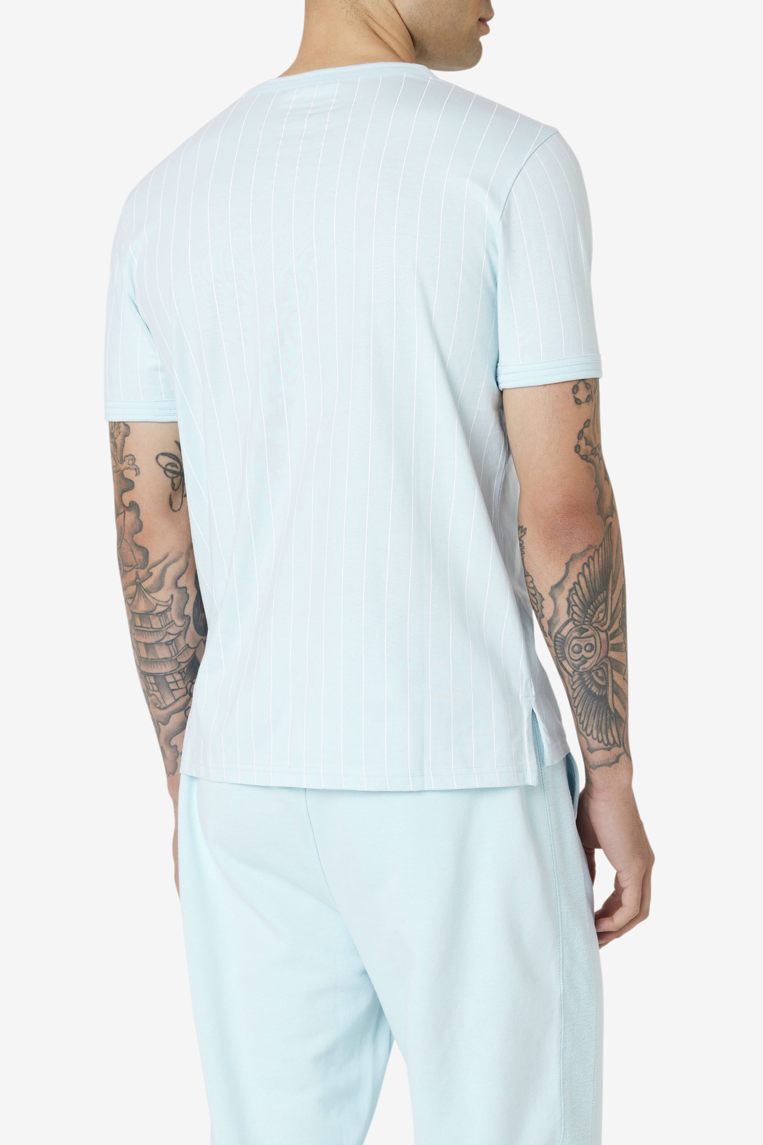 Guillo Tee