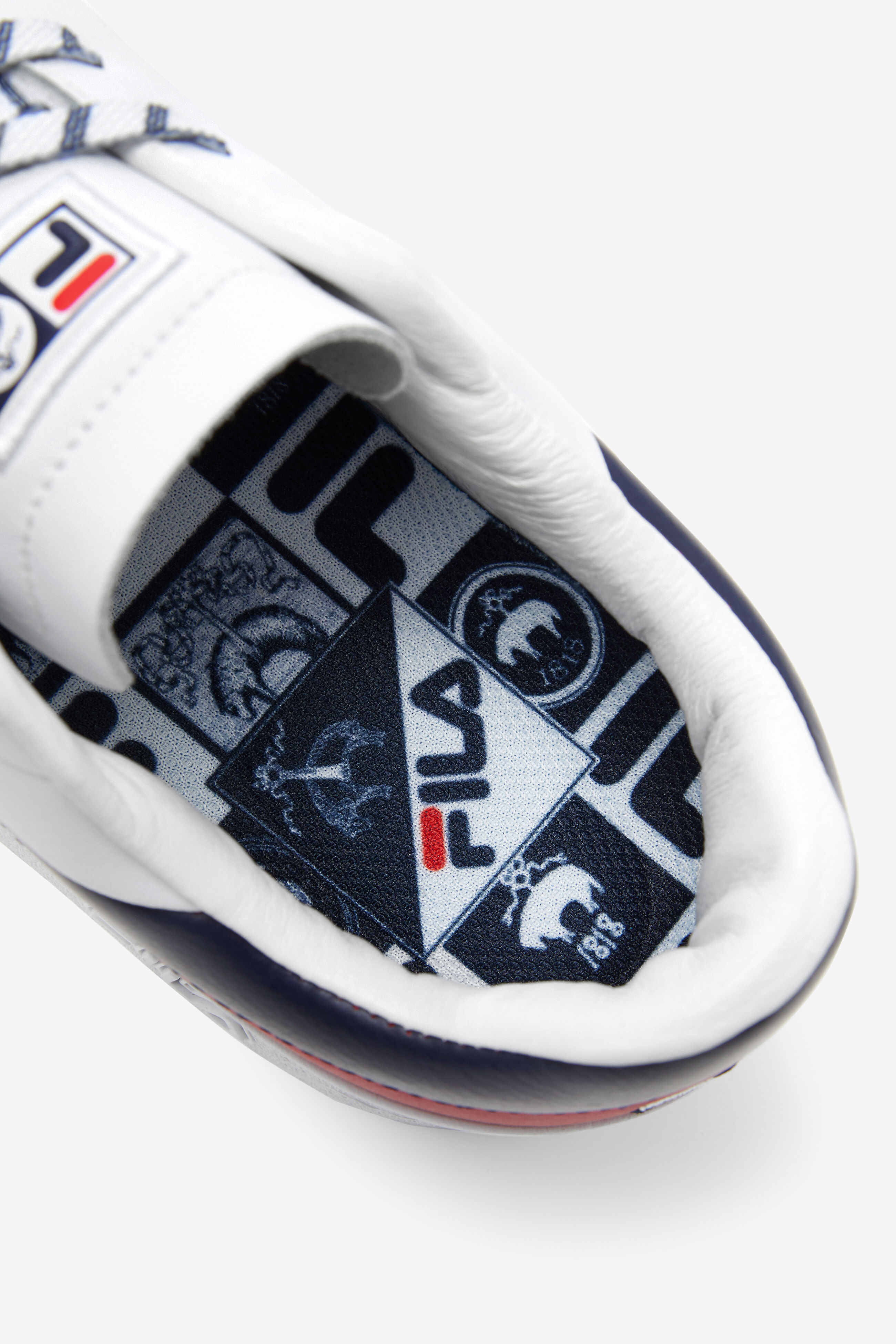 Converse 2025 x fila