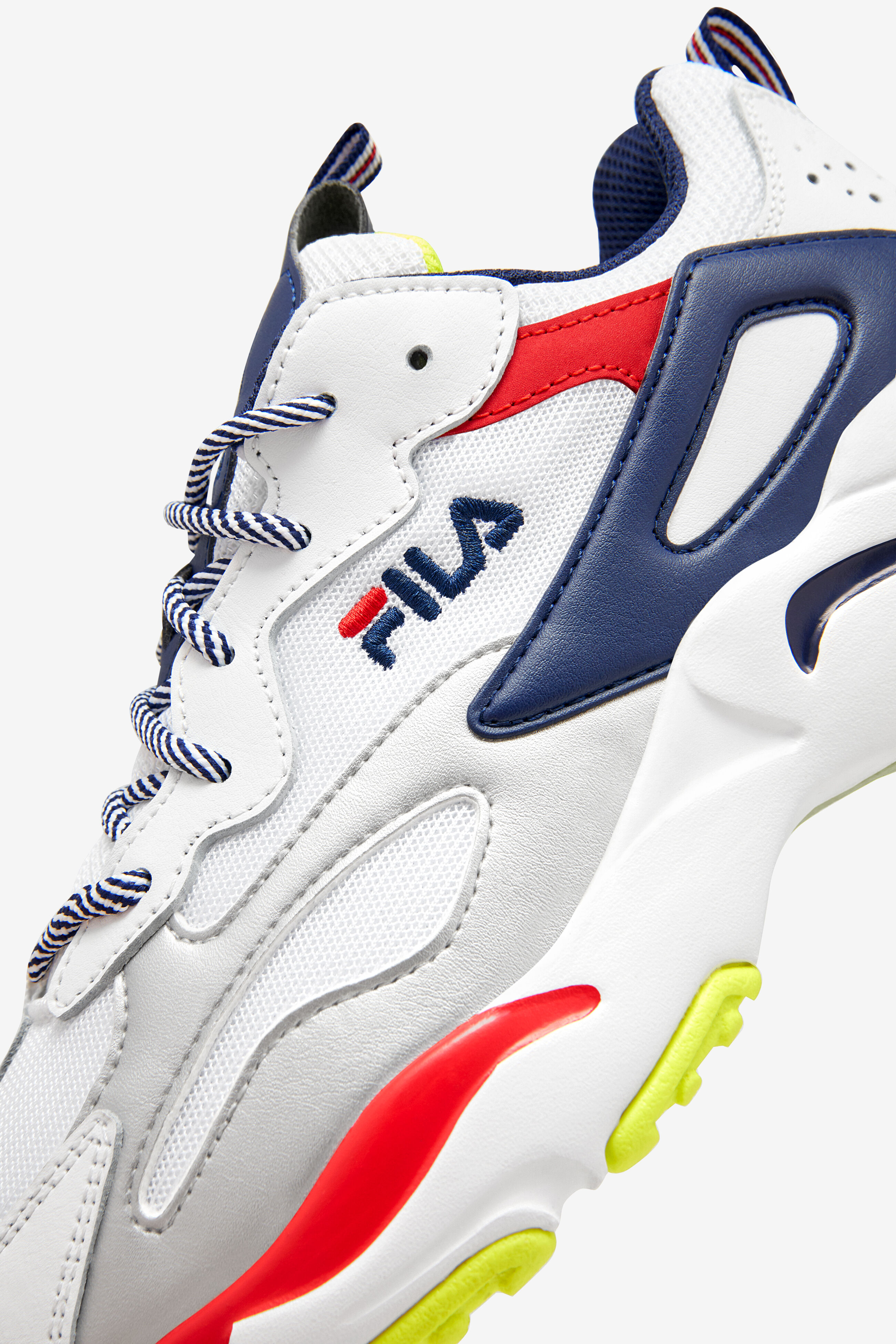 Fila ray deals tracer lea