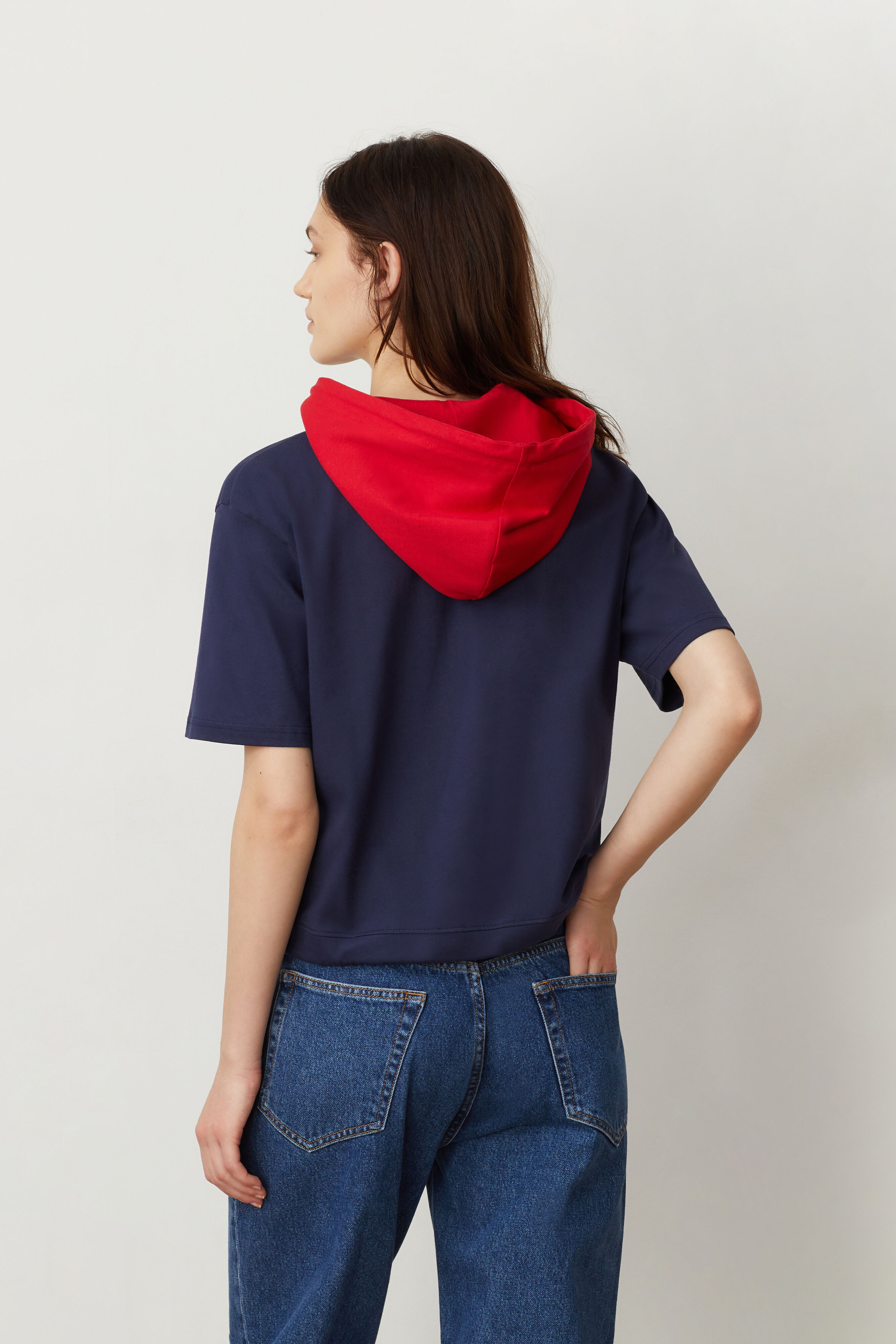 fila short sleeve hoodie