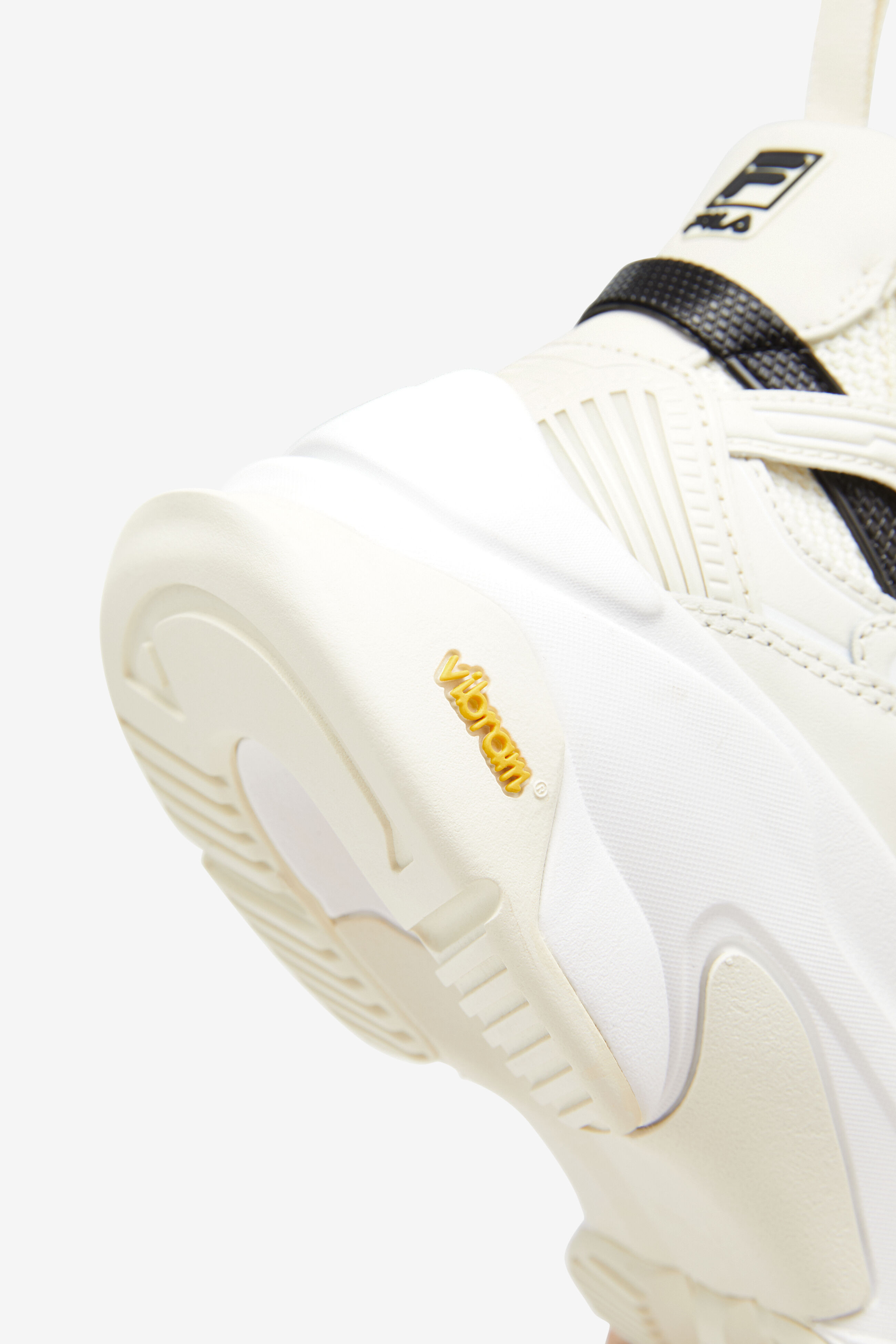 Hallasan Premium Chunky Sneakers Fila