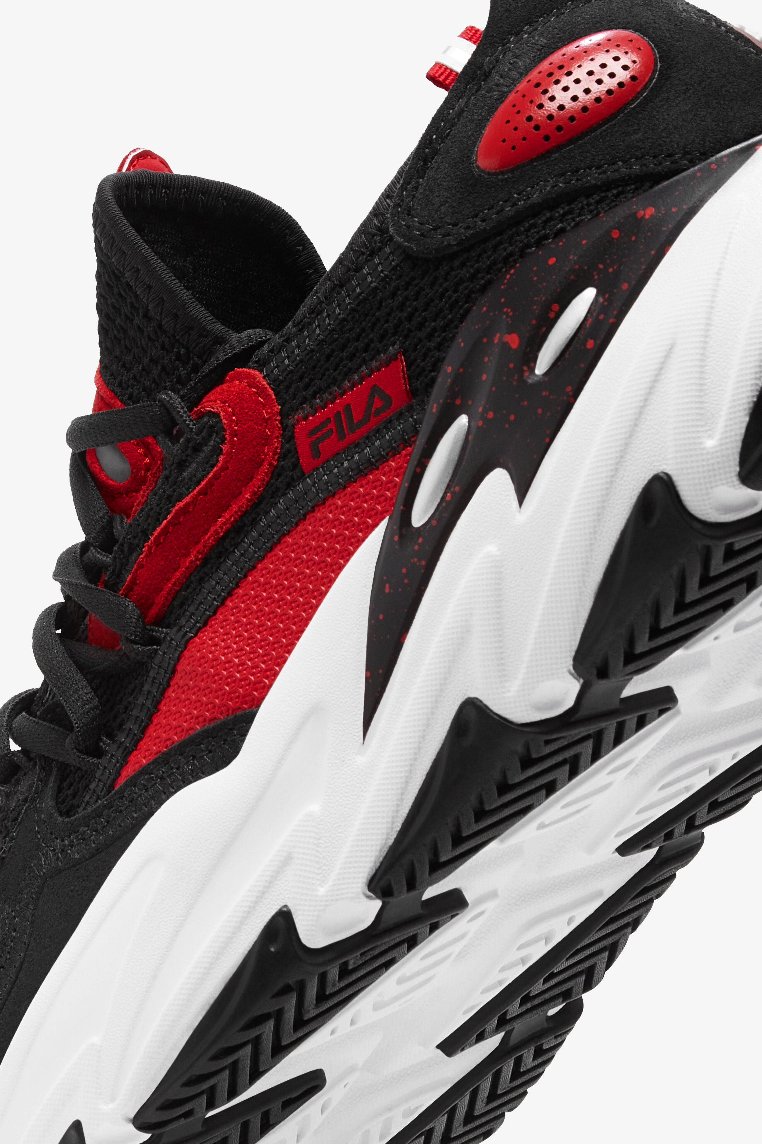 Red fila ray cheap tracer