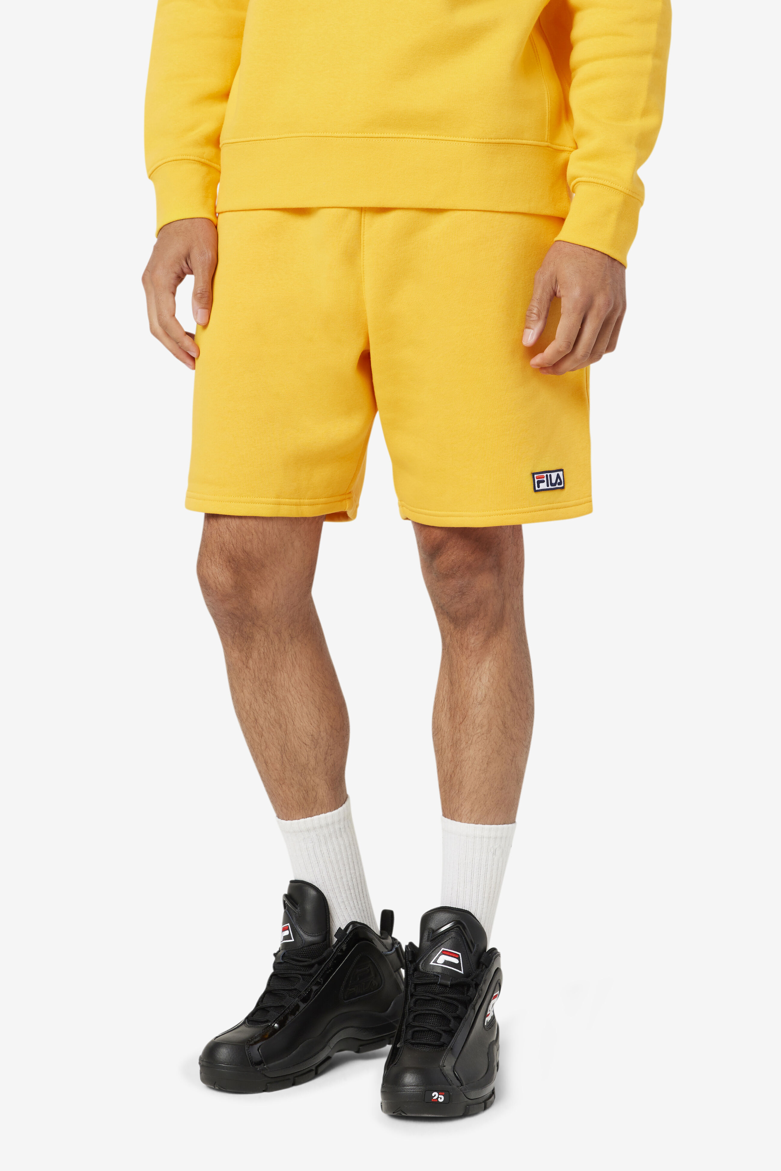 Short fila 2025