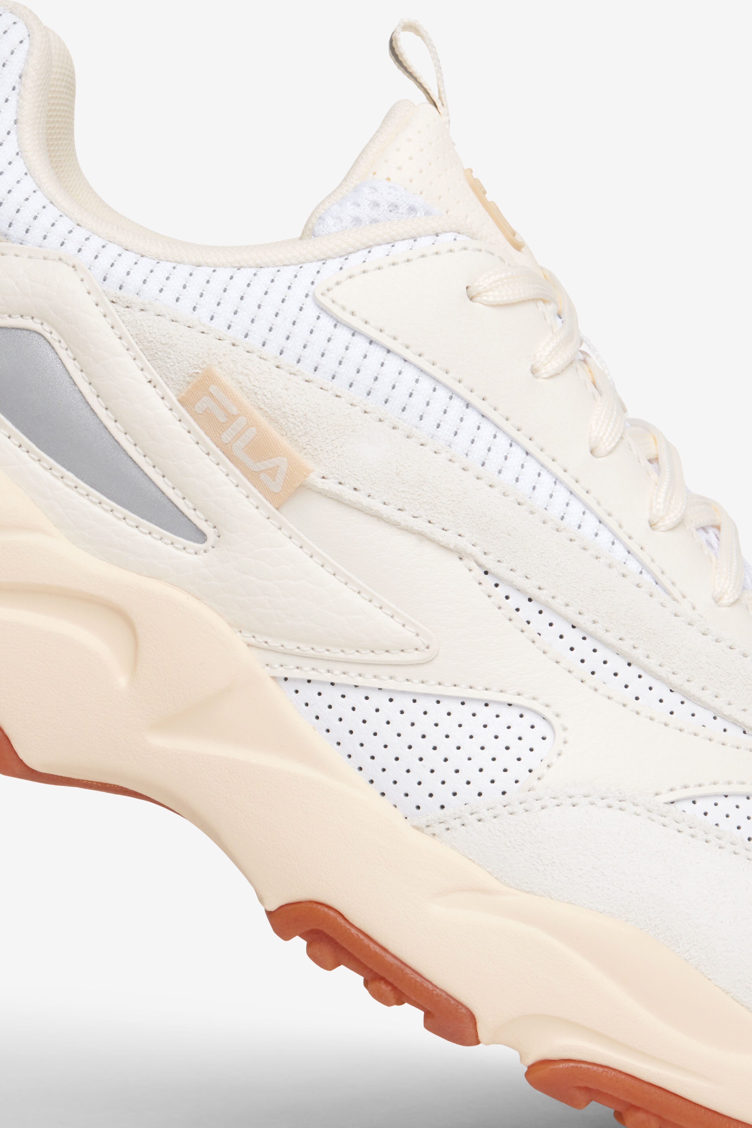 Fila venom beige hot sale