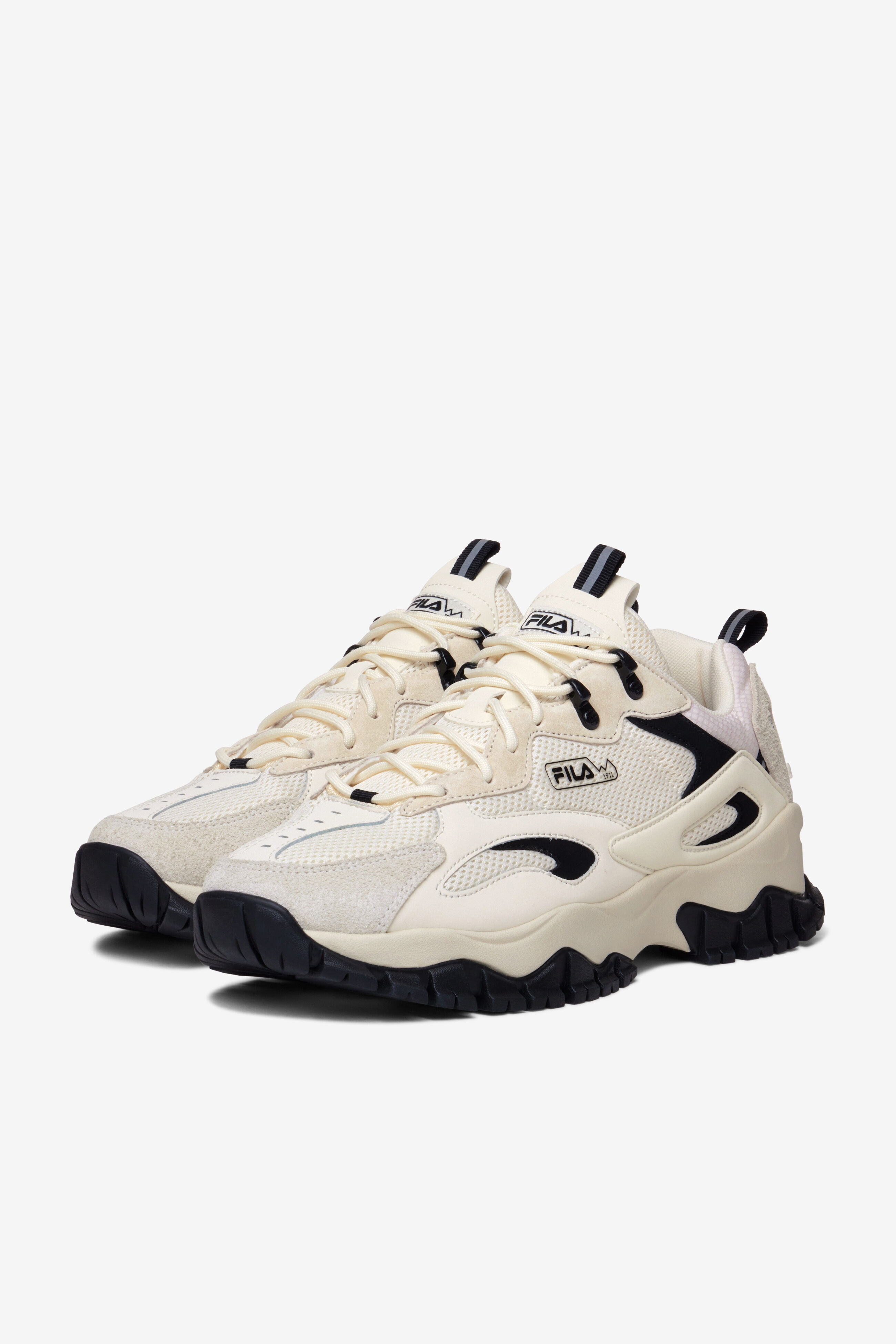 Fila tracer beige new arrivals