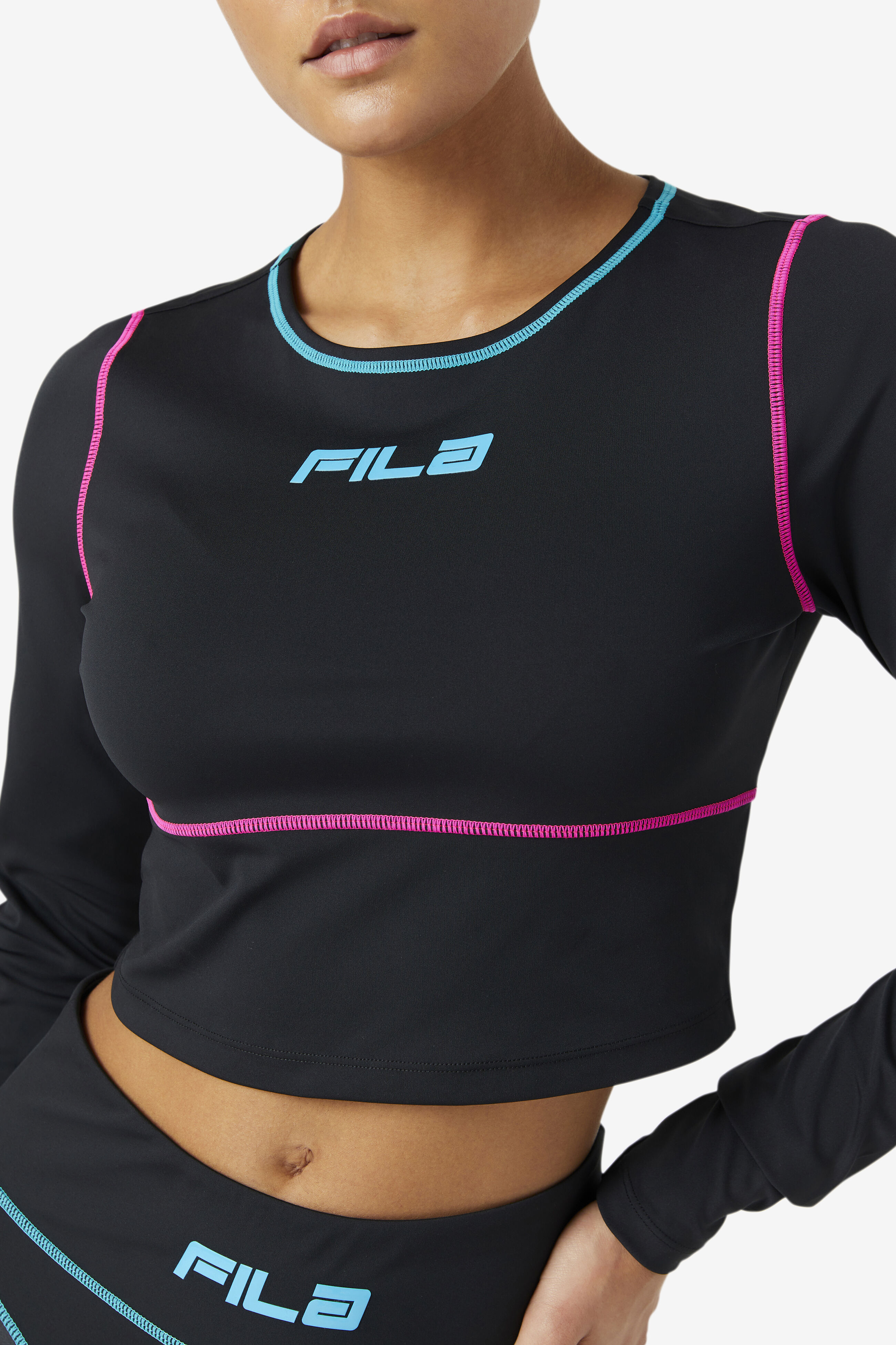 Fila cropped hot sale long sleeve