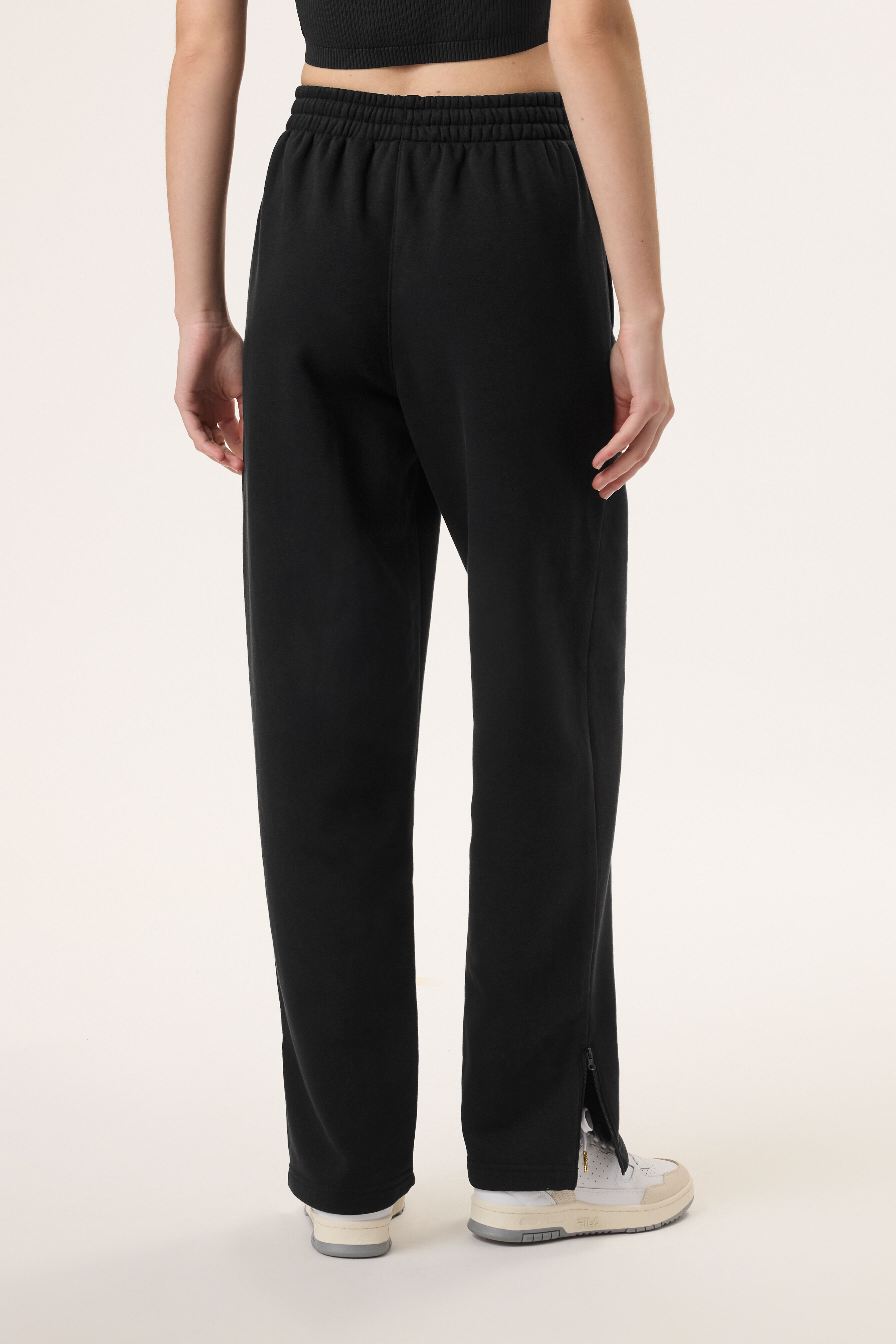 24時間限定タイムセール Fila X Hailey Baggy Sweatpants | Fila パンツ