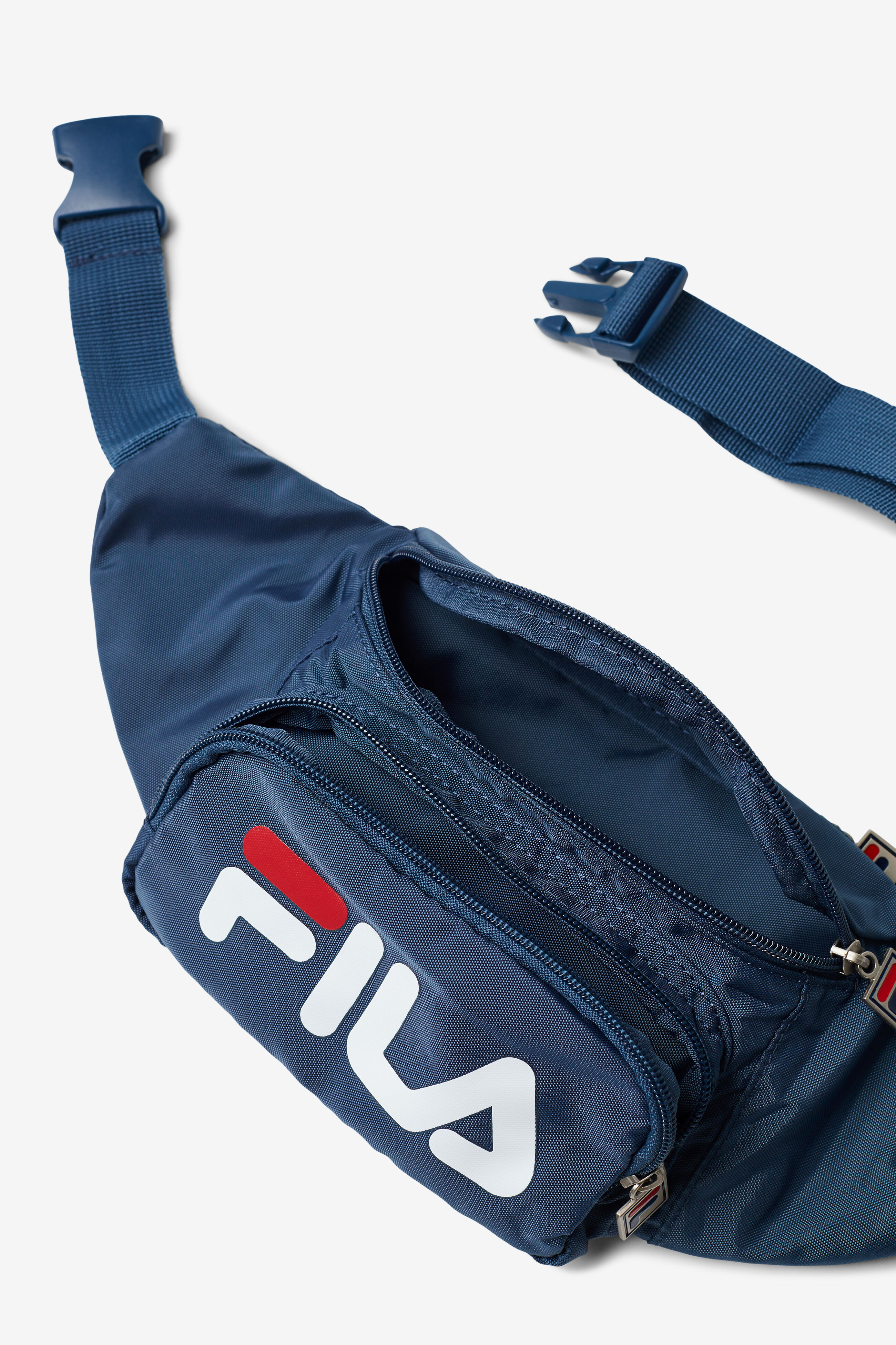Fila white new arrivals fanny pack