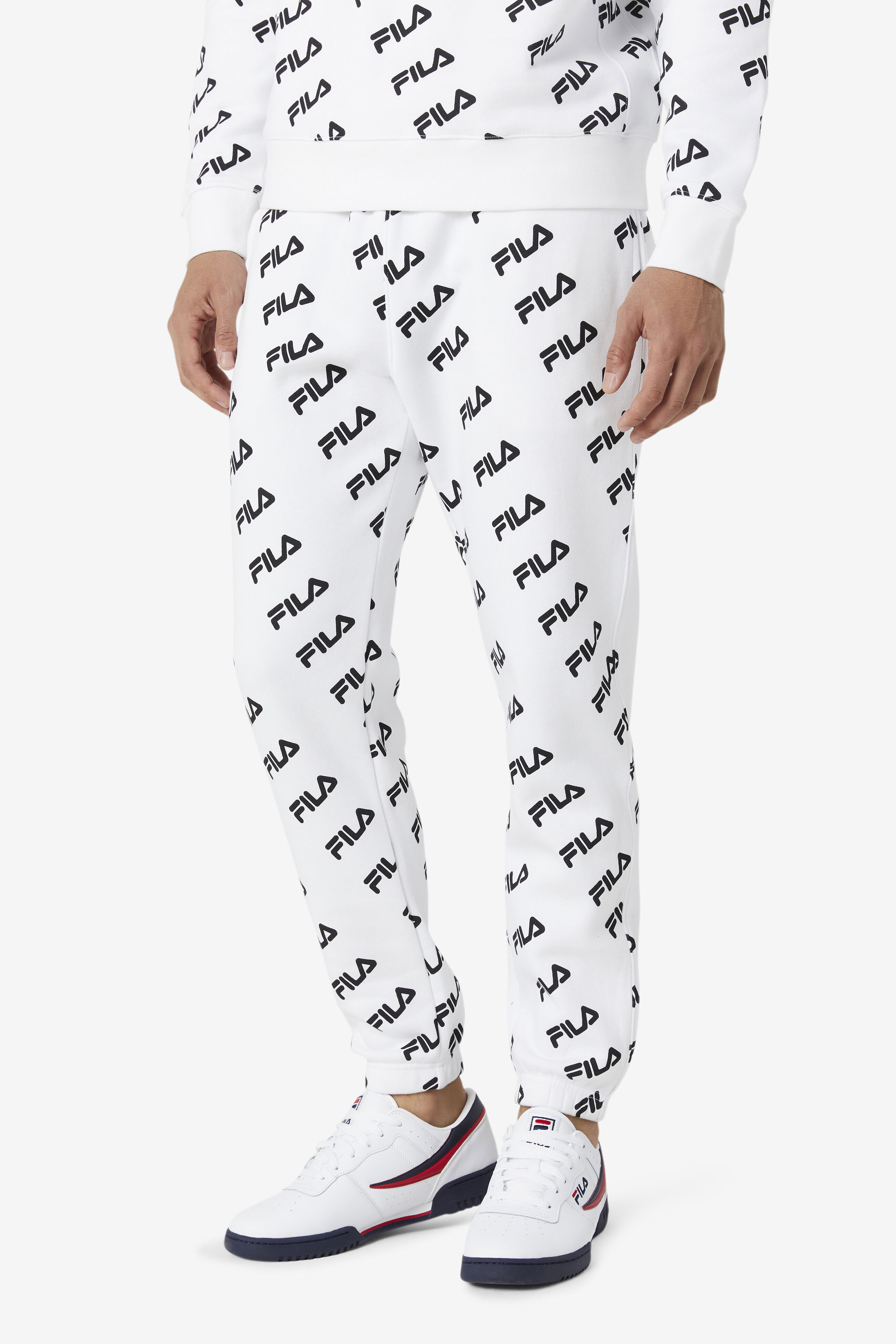 White best sale fila joggers