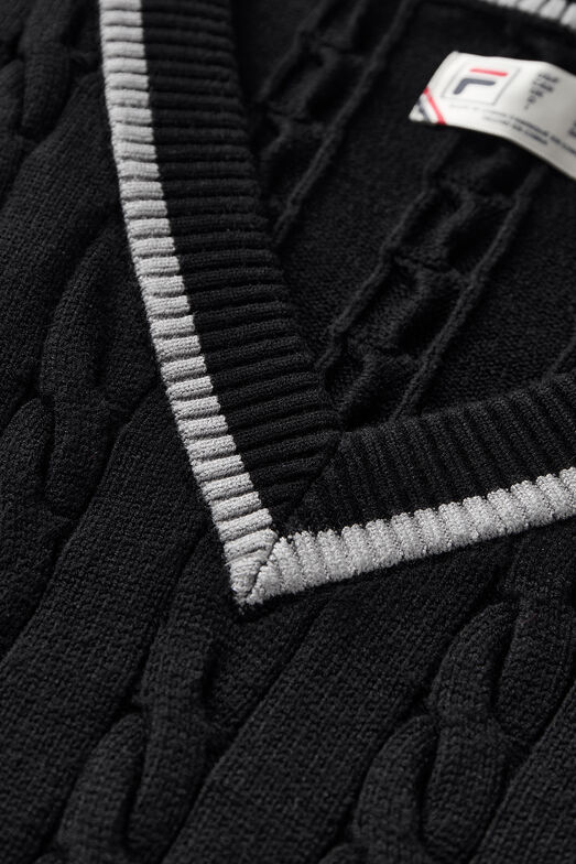 BASELINE CABLE KNIT VEST