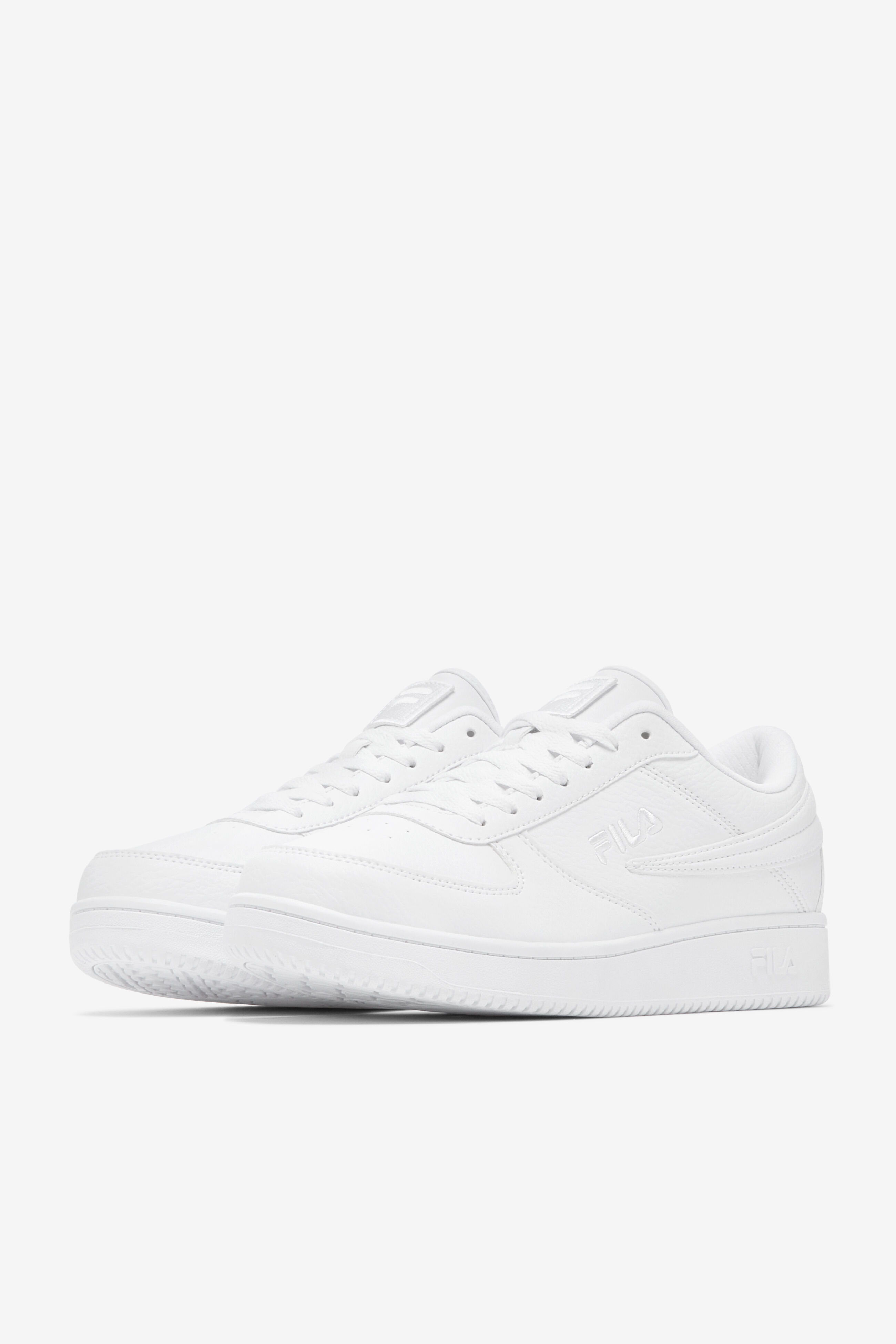 A low Men s Casual Shoes Fila