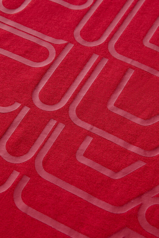 GRAPHIC TEE
