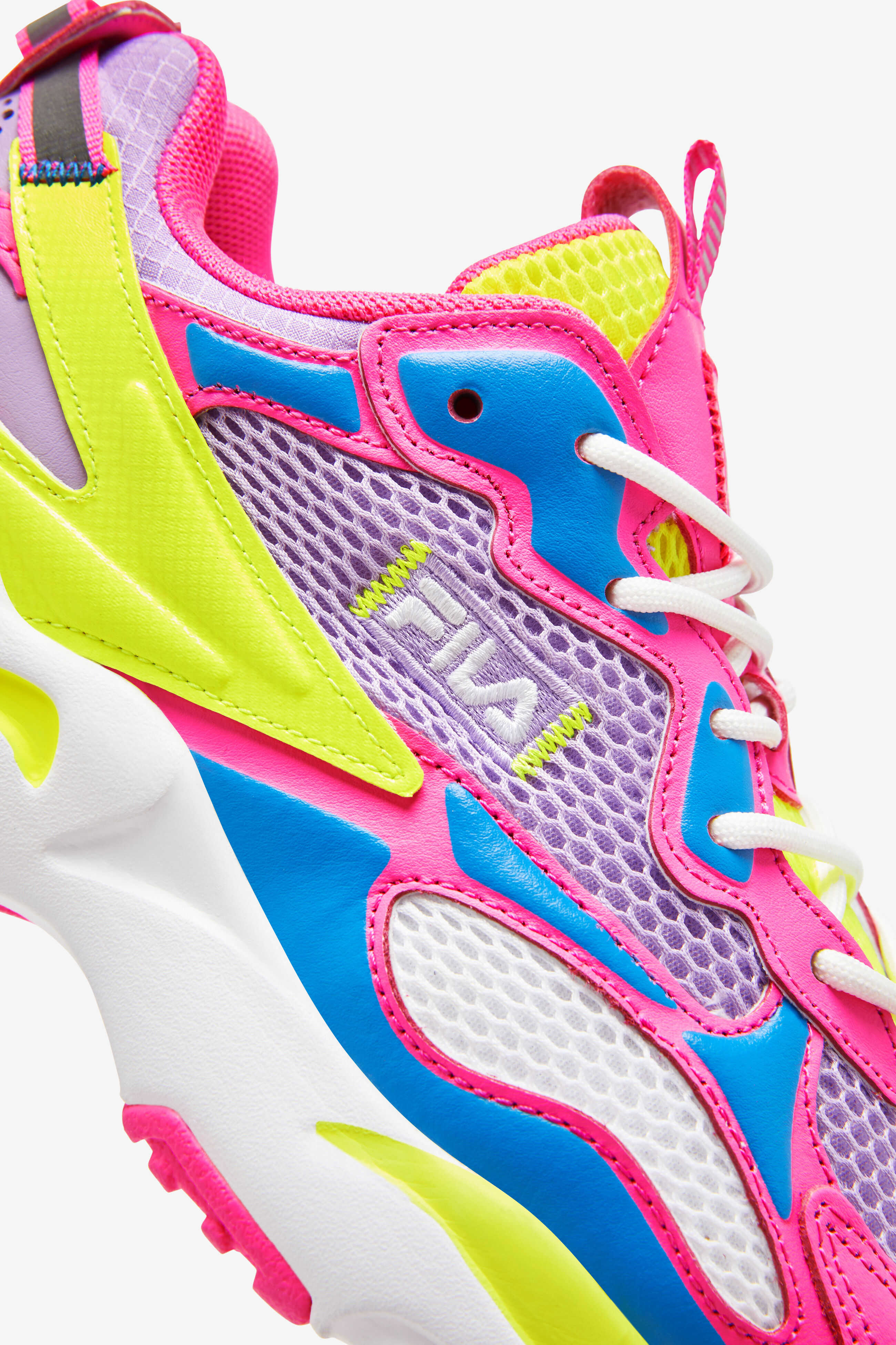 Women's fila ray tracer casual shoes new arrivals