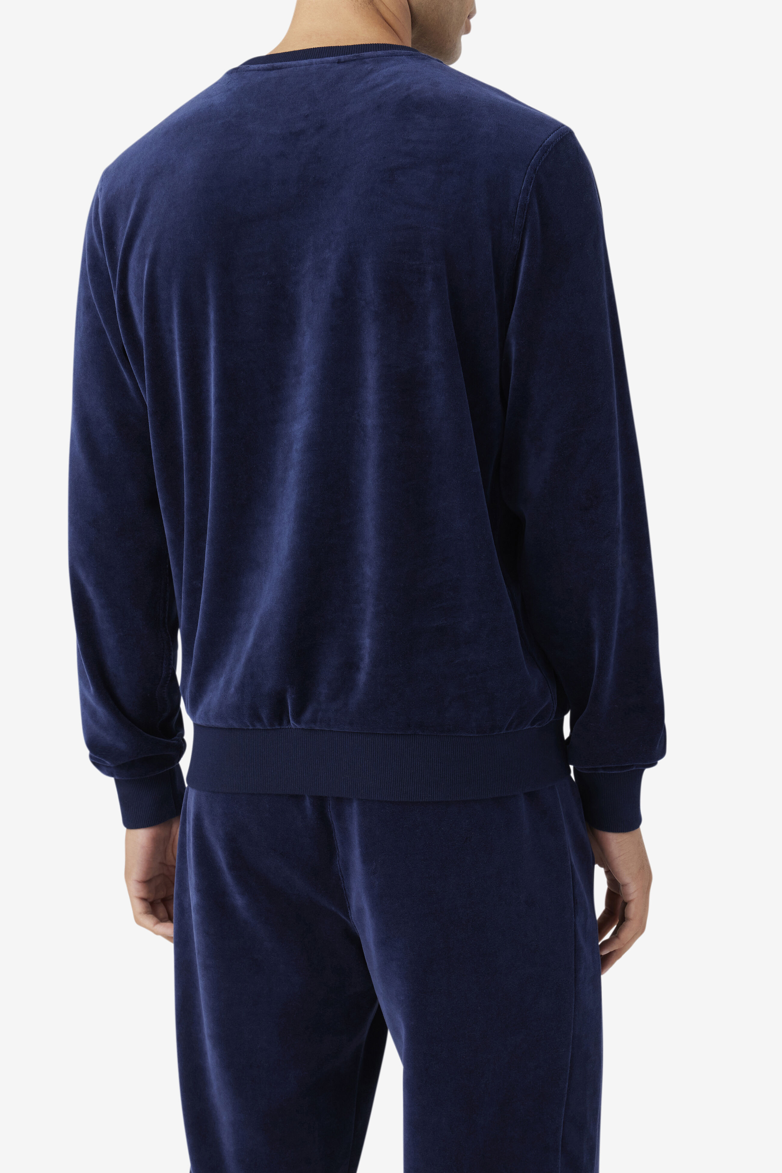 Earl Men s Long Sleeve Velour Crewneck Fila