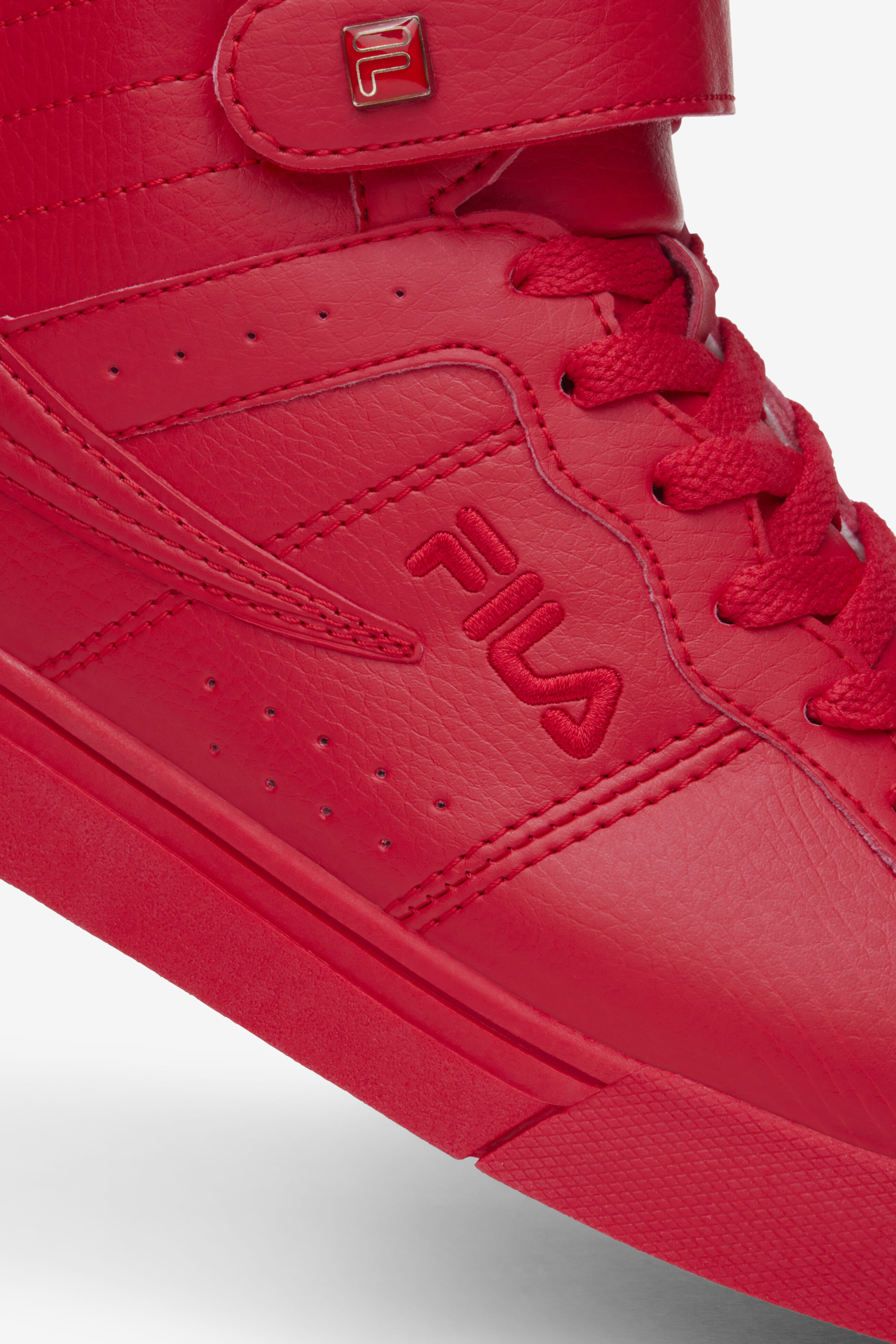 High top fila deals with strap