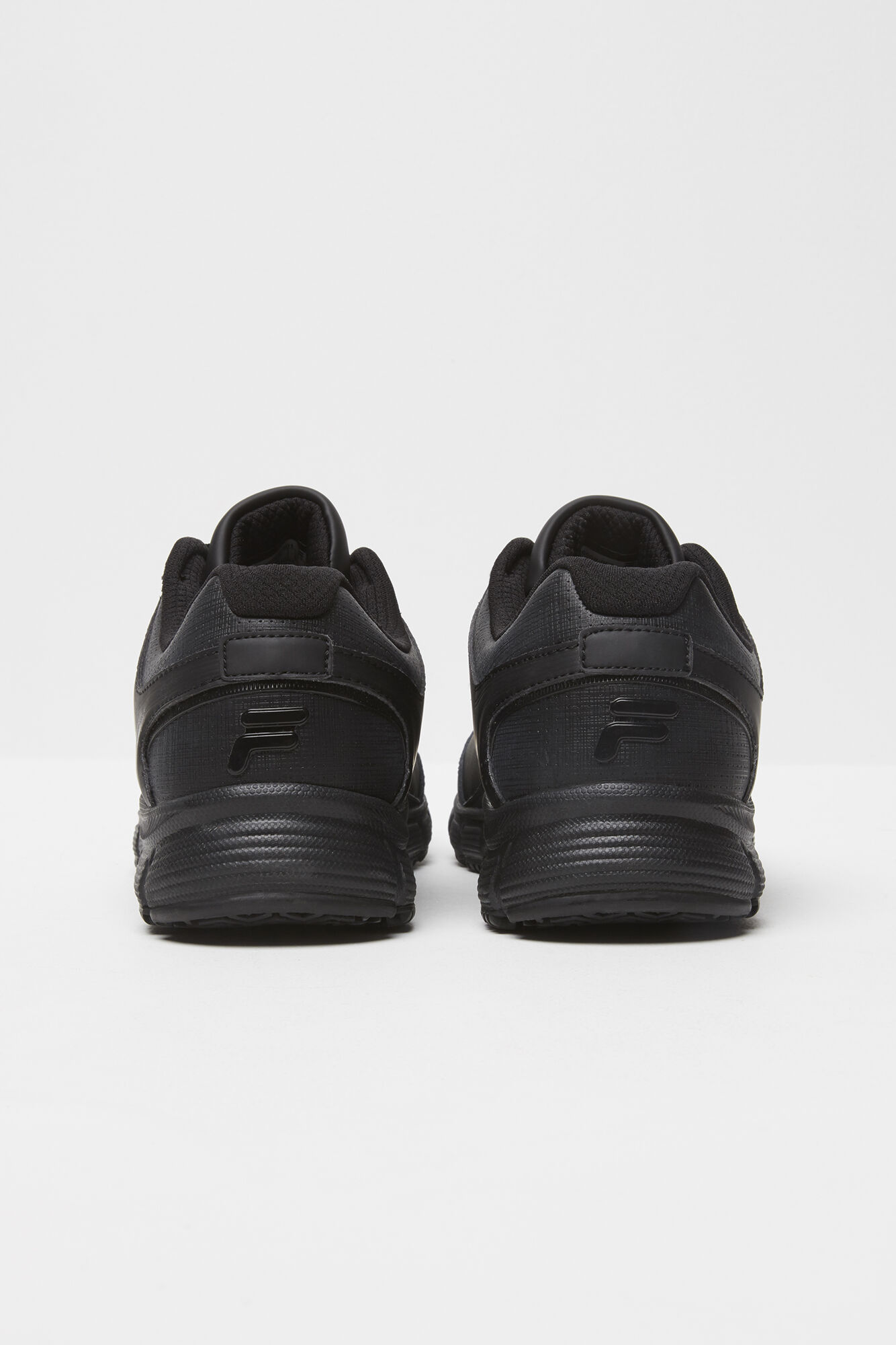 Women s Fresh Start Slip Resistant Sneaker Fila