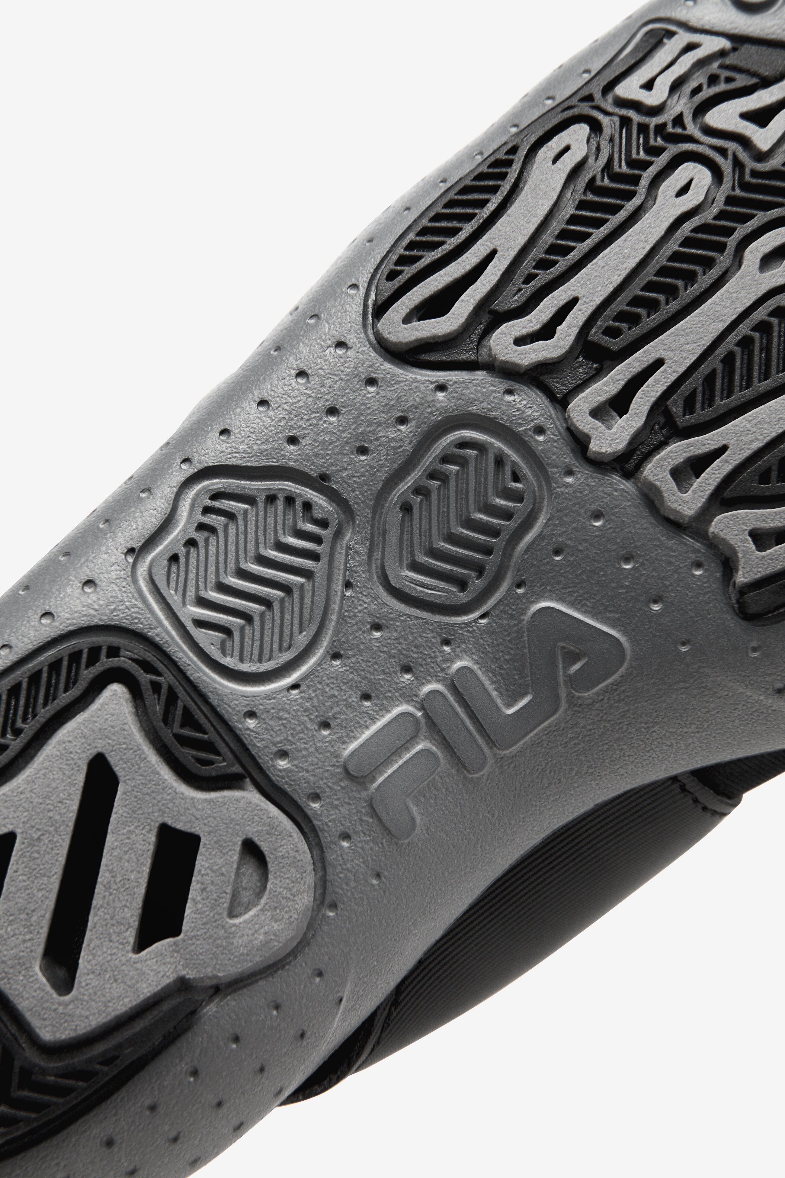 Women's fila skeletoes Outlet