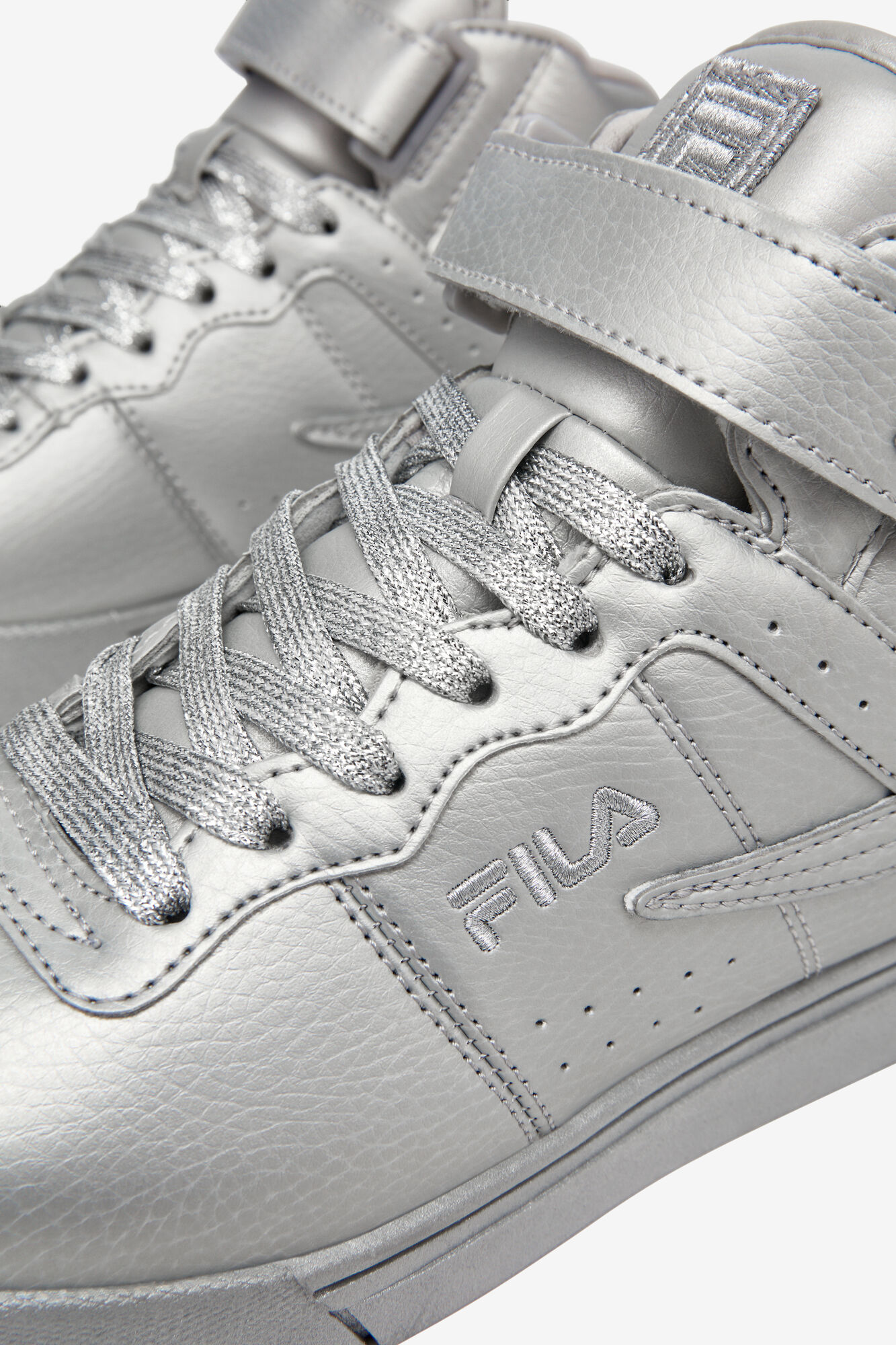Women's Vulc 13 High Top Metallic Sneaker Fila